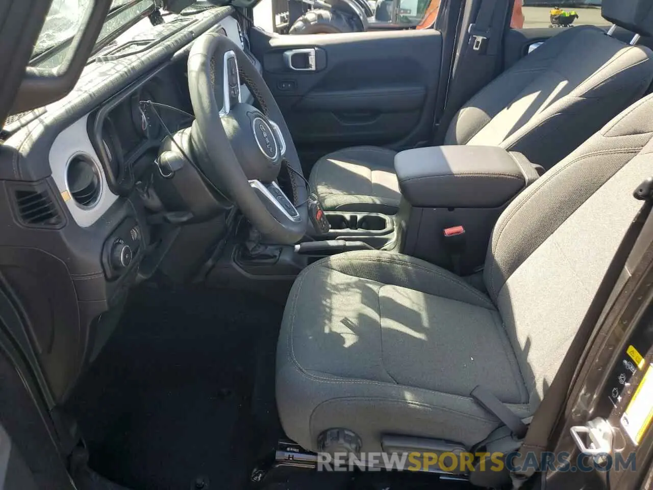 7 fotografías del automóvil dañado 1C4PJXEN4SW534448 JEEP WRANGLER 2025