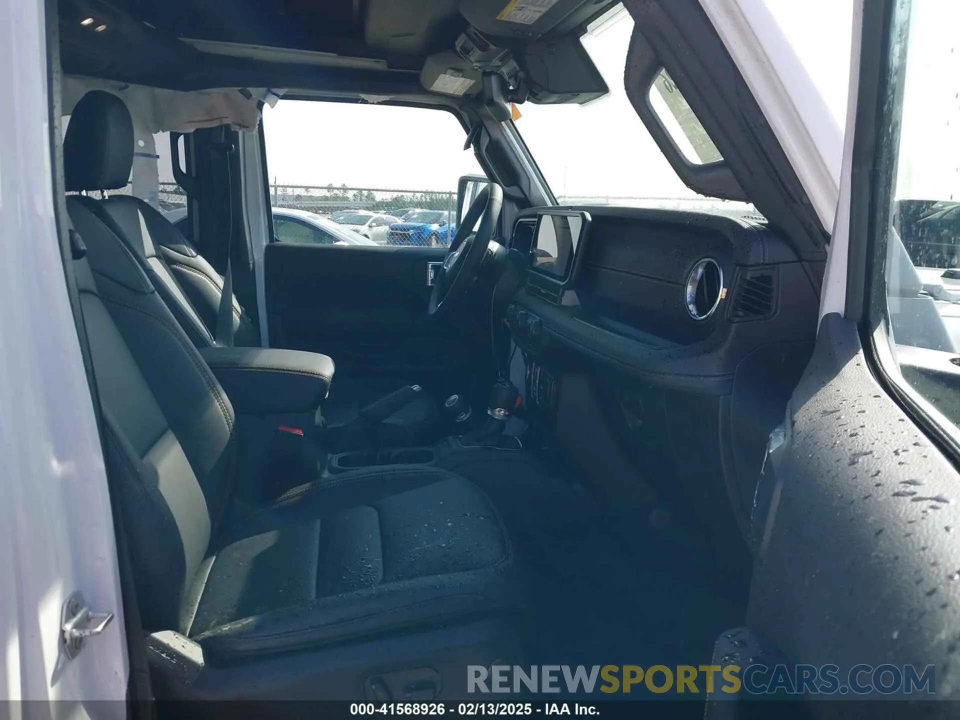 5 fotografías del automóvil dañado 1C4PJXEN9SW517502 JEEP WRANGLER 2025