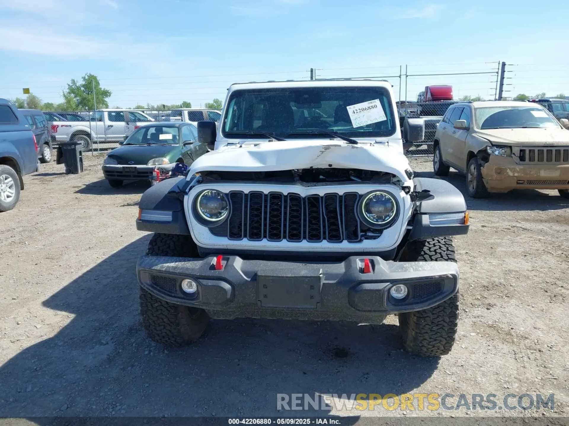 12 fotografías del automóvil dañado 1C4PJXFN2SW526430 JEEP WRANGLER 2025