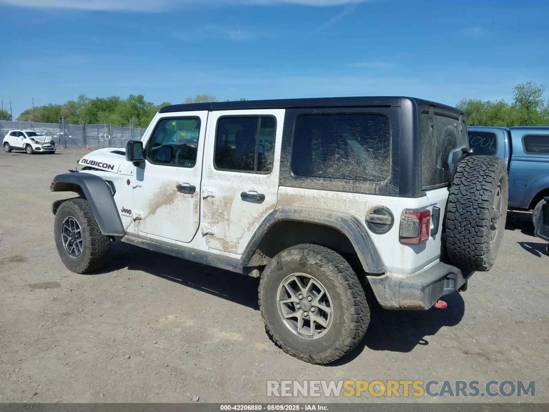 3 fotografías del automóvil dañado 1C4PJXFN2SW526430 JEEP WRANGLER 2025