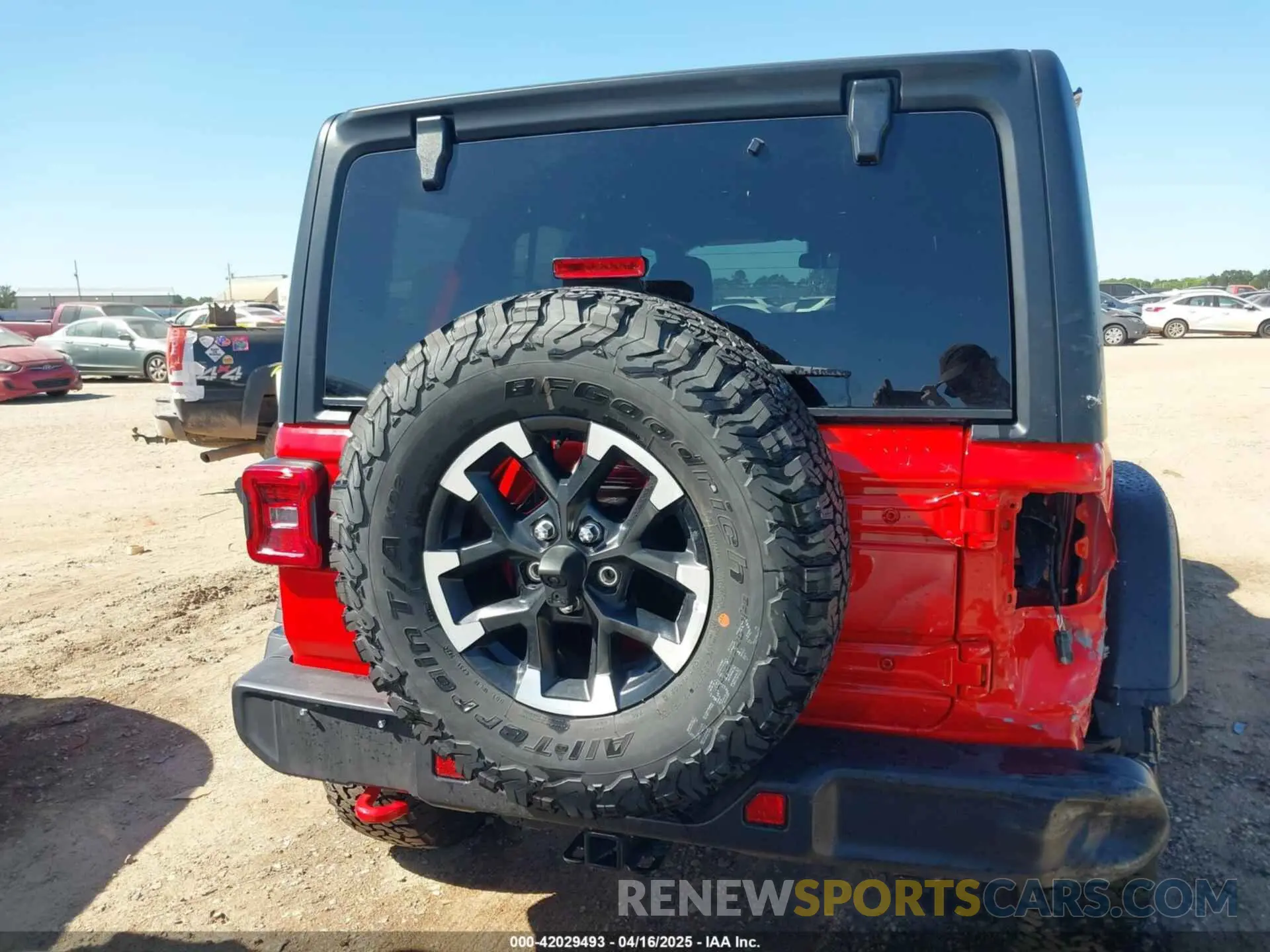 16 fotografías del automóvil dañado 1C4PJXFN8SW525573 JEEP WRANGLER 2025