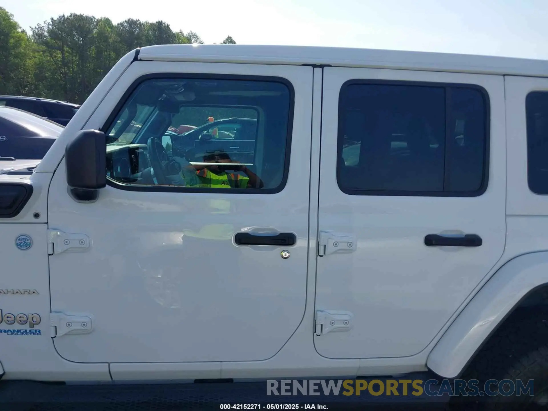 14 fotografías del automóvil dañado 1C4JJXP6XMW840844 JEEP WRANGLER 4XE 2021