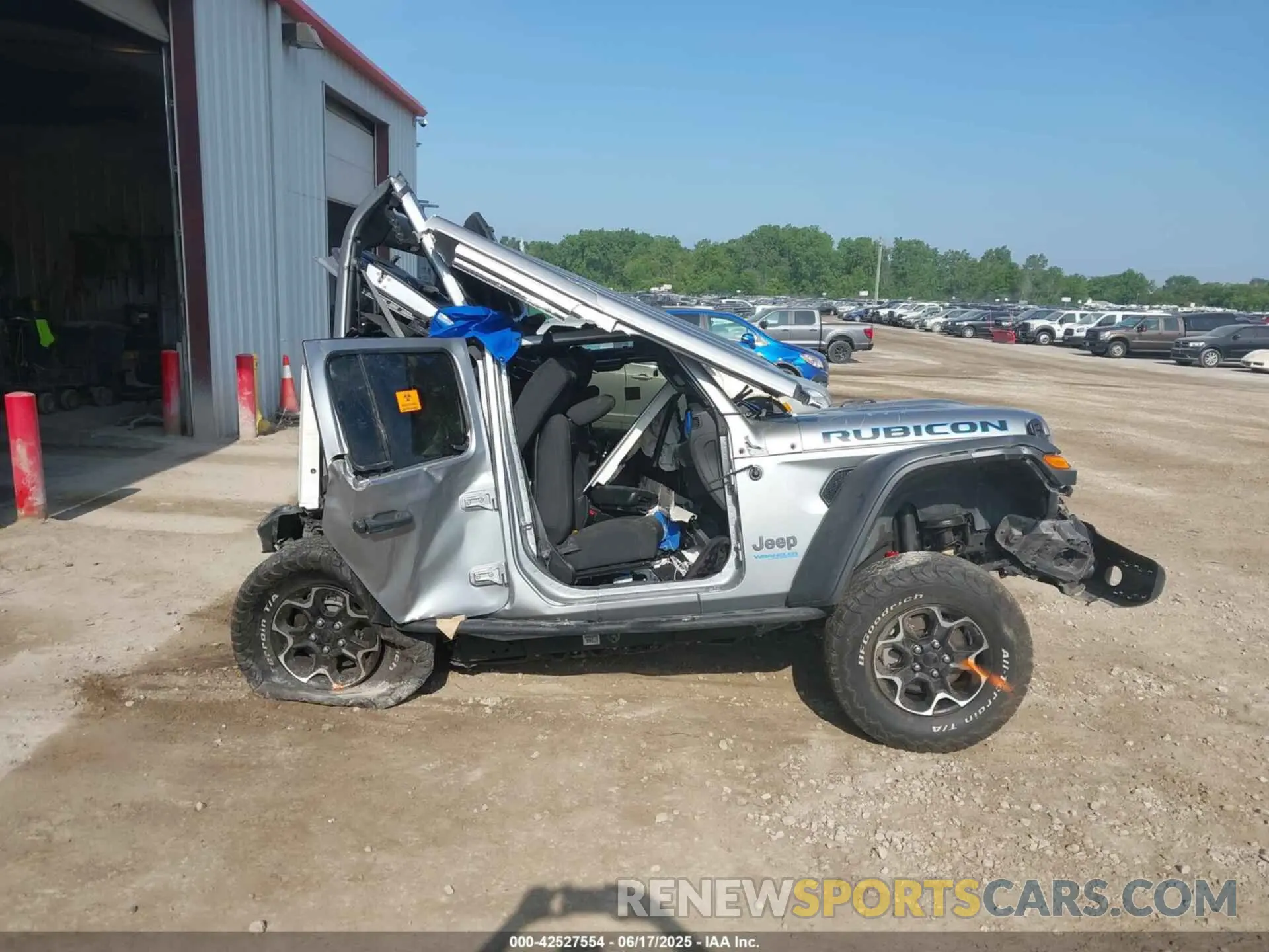 12 fotografías del automóvil dañado 1C4JJXR60MW686500 JEEP WRANGLER 4XE 2021