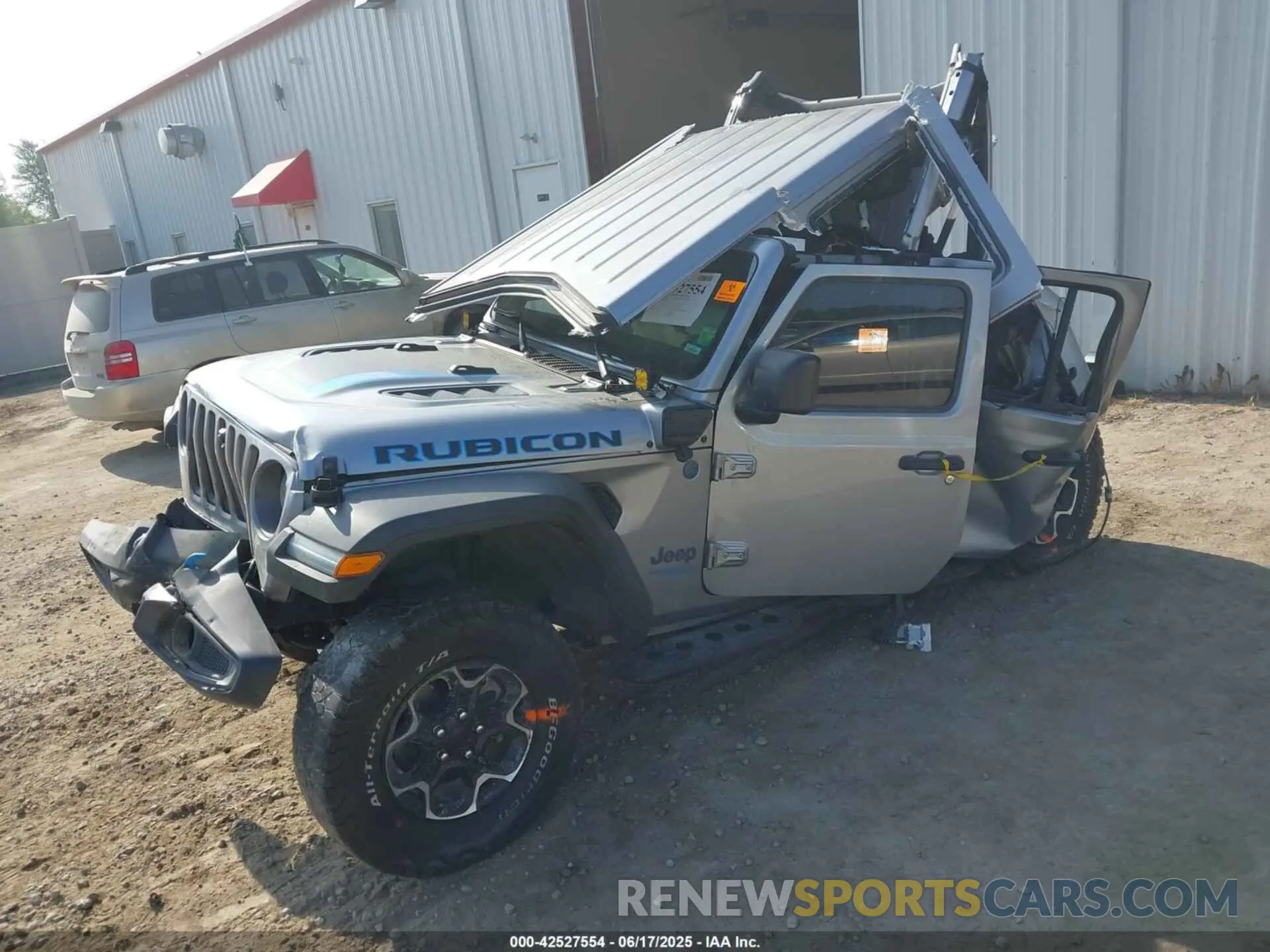 2 fotografías del automóvil dañado 1C4JJXR60MW686500 JEEP WRANGLER 4XE 2021