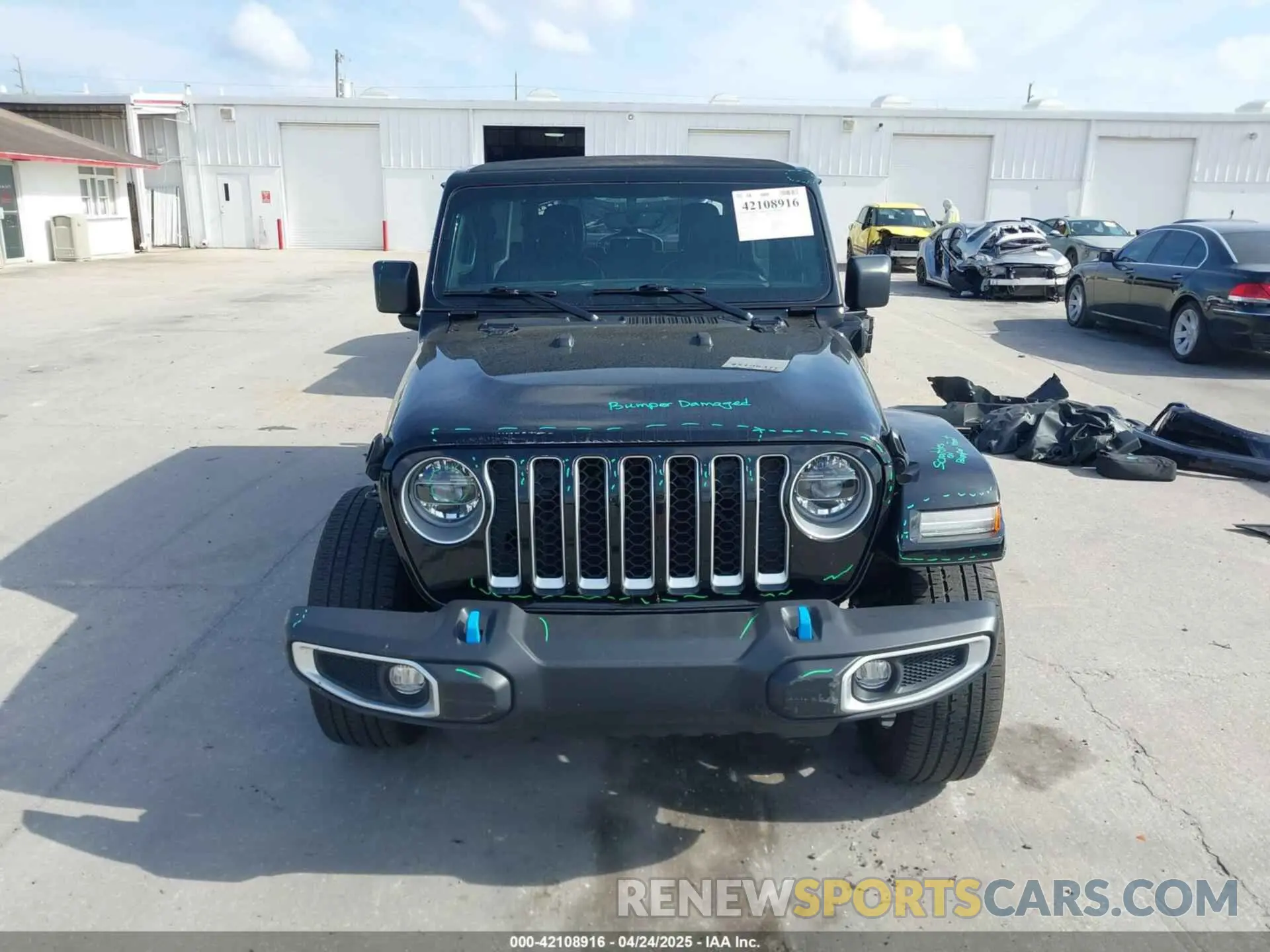 13 fotografías del automóvil dañado 1C4JJXP60NW153776 JEEP WRANGLER 4XE 2022
