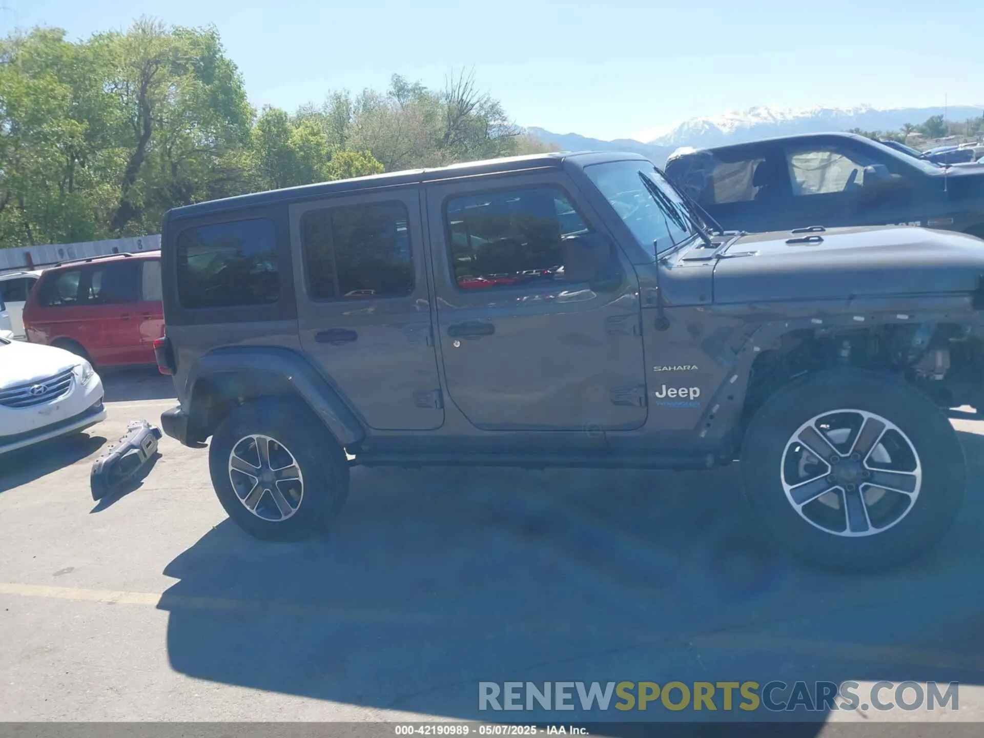 13 fotografías del automóvil dañado 1C4JJXP64NW227927 JEEP WRANGLER 4XE 2022