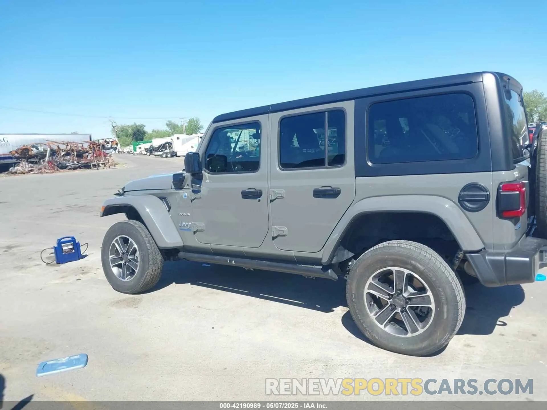 14 fotografías del automóvil dañado 1C4JJXP64NW227927 JEEP WRANGLER 4XE 2022