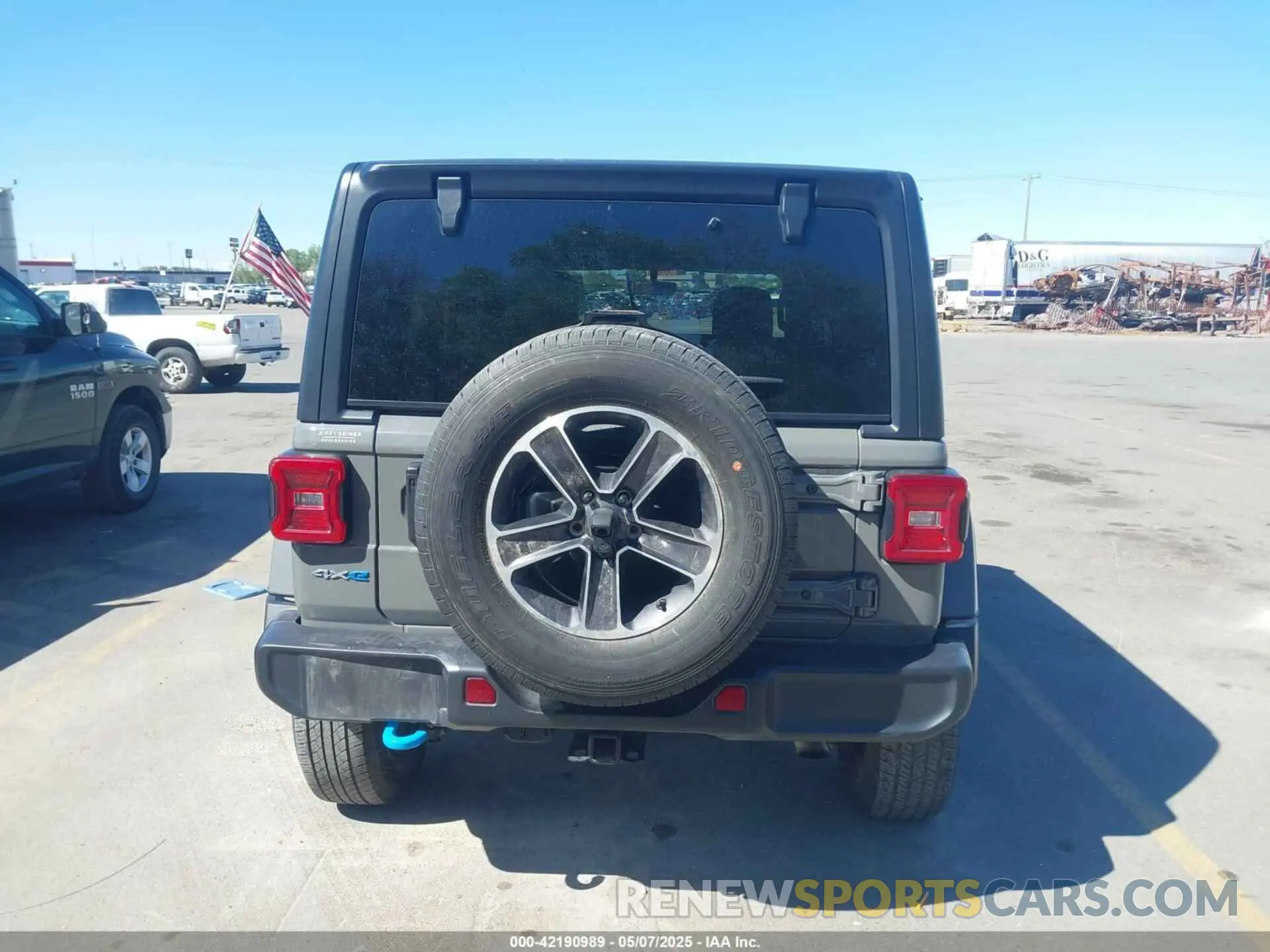 16 fotografías del automóvil dañado 1C4JJXP64NW227927 JEEP WRANGLER 4XE 2022