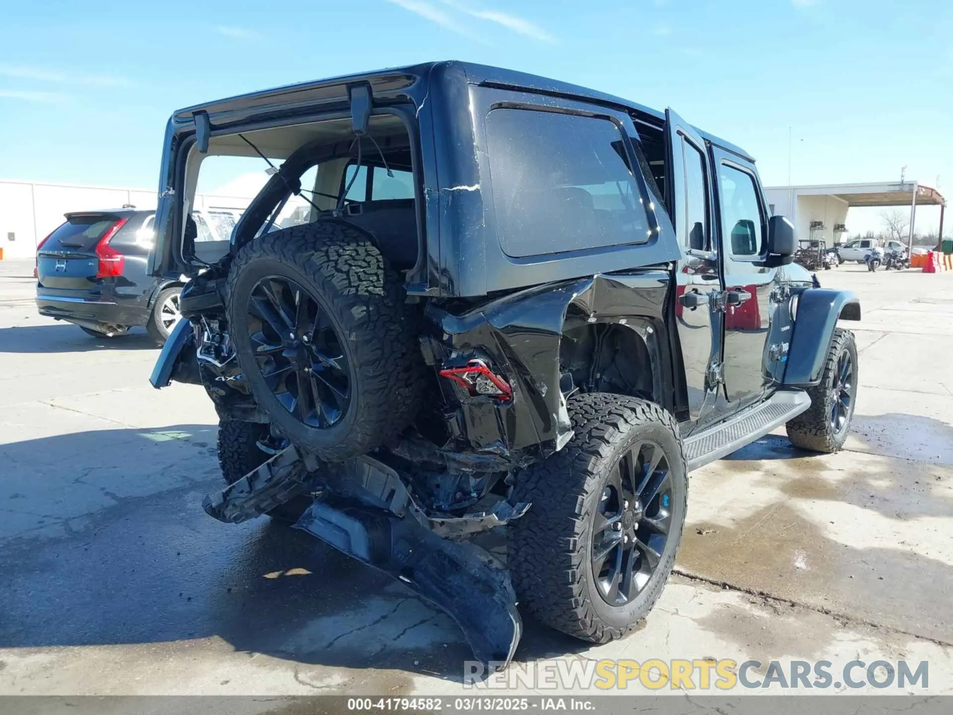 4 fotografías del automóvil dañado 1C4JJXP67NW275857 JEEP WRANGLER 4XE 2022