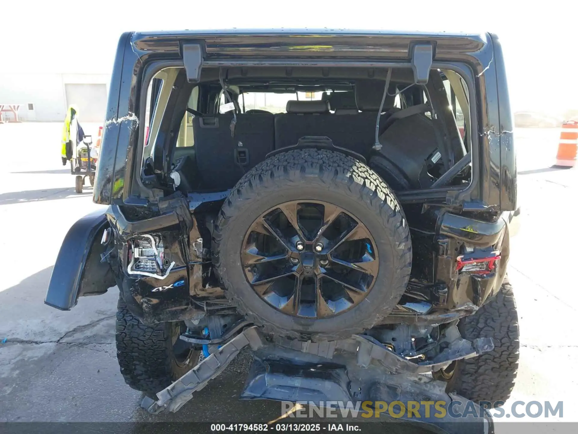 6 fotografías del automóvil dañado 1C4JJXP67NW275857 JEEP WRANGLER 4XE 2022