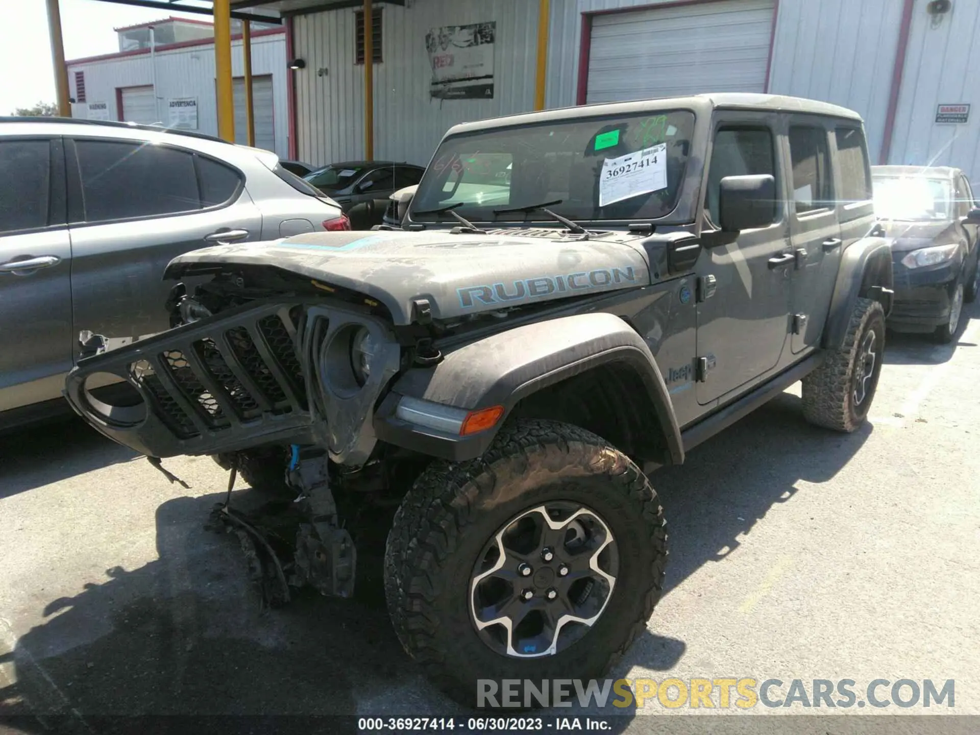 2 fotografías del automóvil dañado 1C4JJXR60NW182756 JEEP WRANGLER 4XE 2022