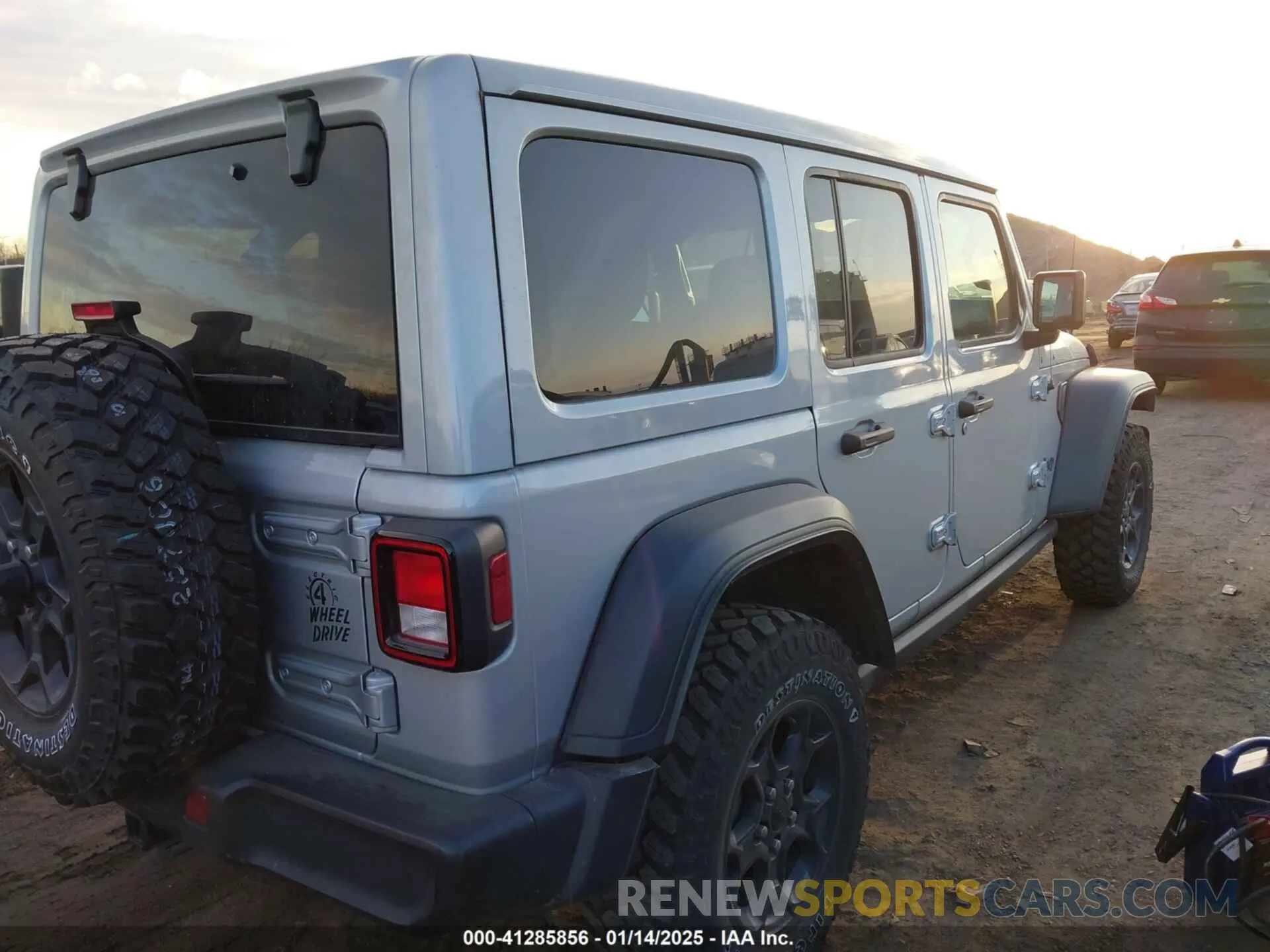 4 fotografías del automóvil dañado 1C4JJXN65PW612855 JEEP WRANGLER 4XE 2023
