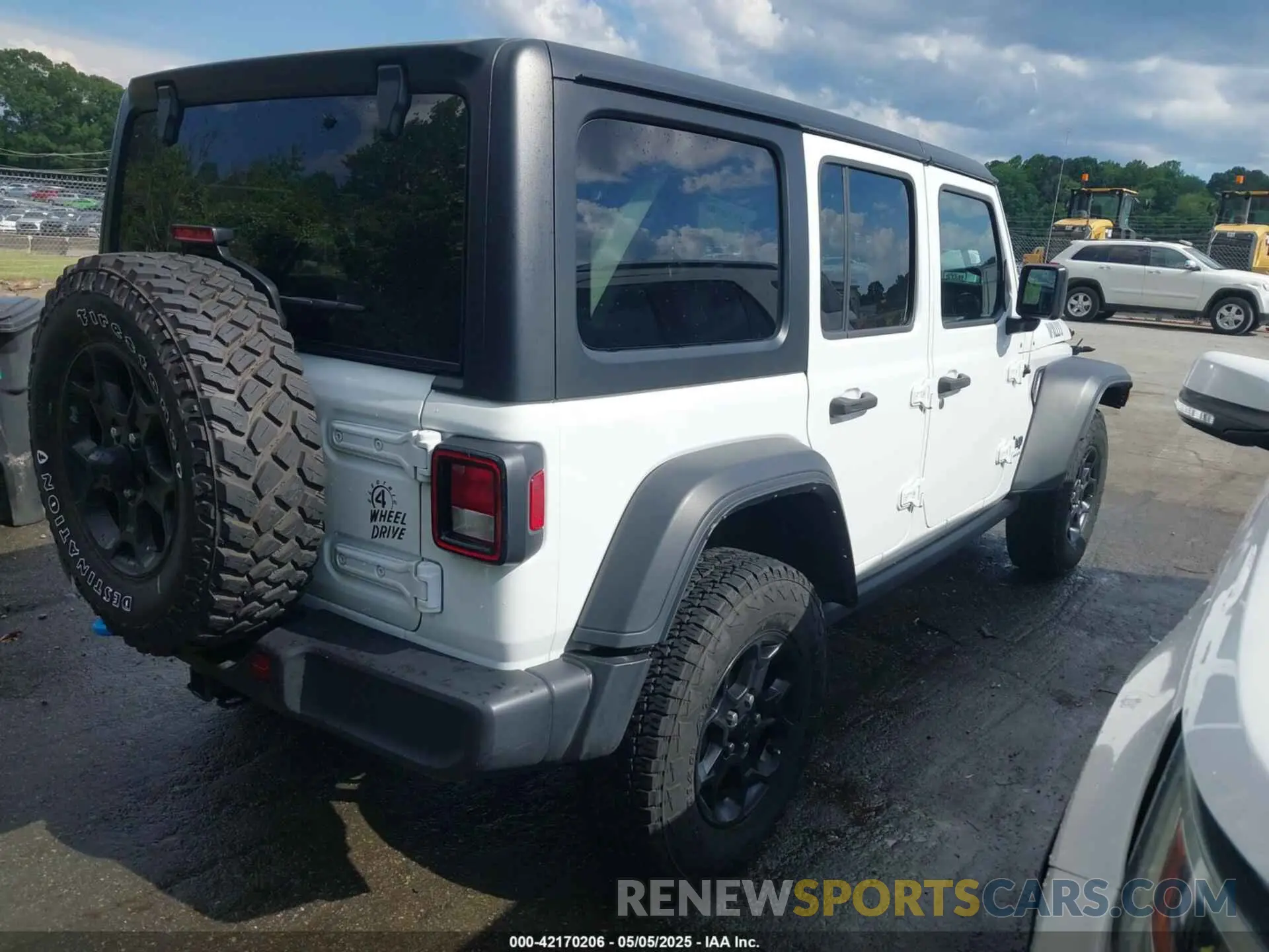 4 fotografías del automóvil dañado 1C4JJXN67PW630869 JEEP WRANGLER 4XE 2023