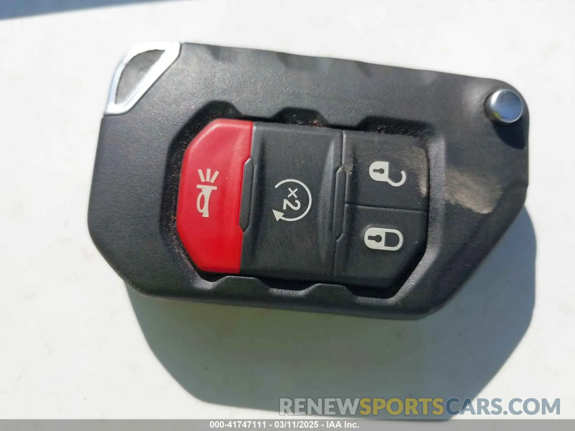 11 fotografías del automóvil dañado 1C4JJXP61PW553364 JEEP WRANGLER 4XE 2023