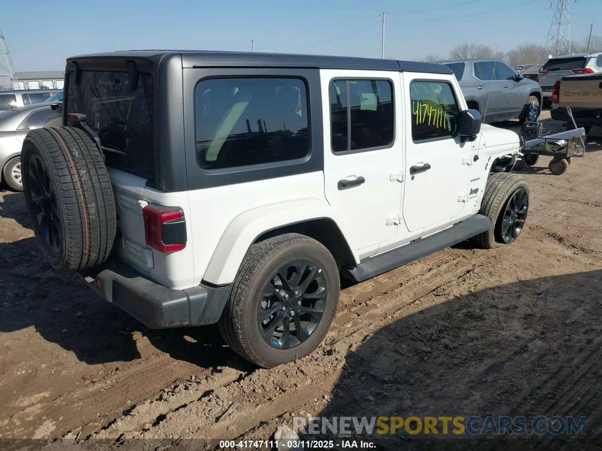 4 fotografías del automóvil dañado 1C4JJXP61PW553364 JEEP WRANGLER 4XE 2023