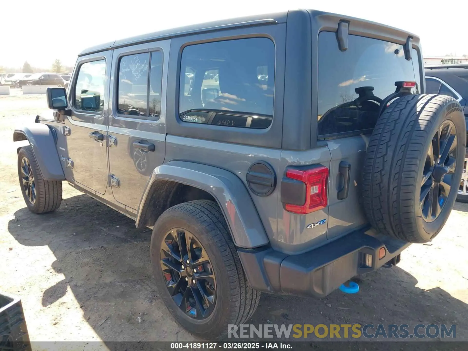 3 fotografías del automóvil dañado 1C4JJXP62PW696002 JEEP WRANGLER 4XE 2023
