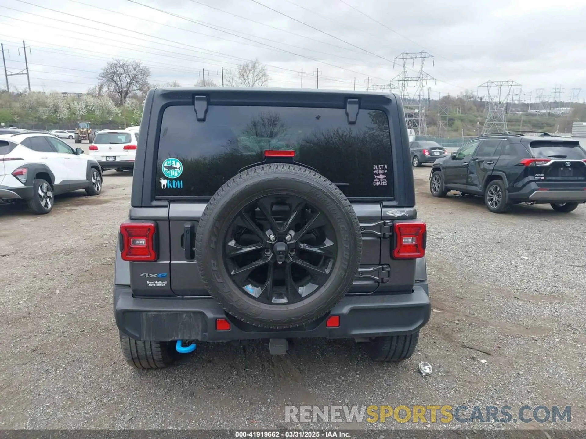 16 fotografías del automóvil dañado 1C4JJXP68PW605041 JEEP WRANGLER 4XE 2023