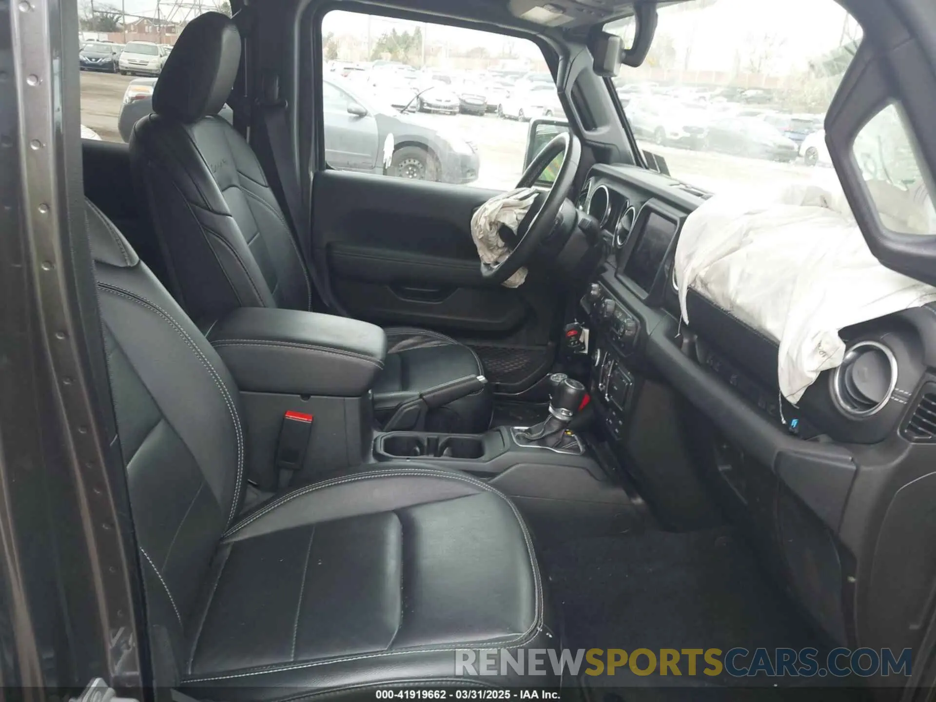 5 fotografías del automóvil dañado 1C4JJXP68PW605041 JEEP WRANGLER 4XE 2023