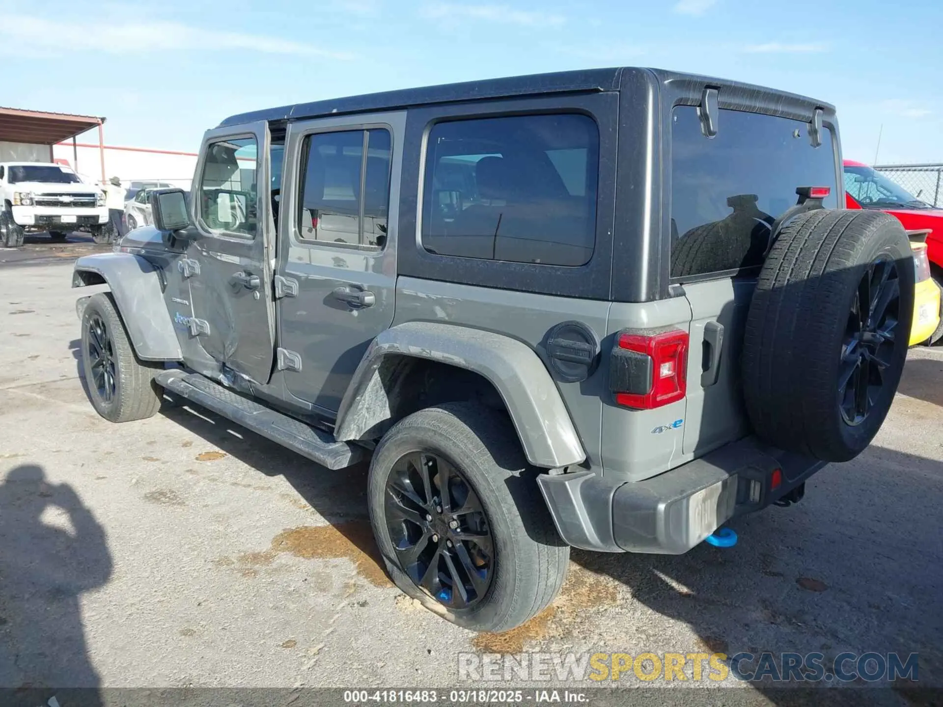 3 fotografías del automóvil dañado 1C4JJXP68PW661190 JEEP WRANGLER 4XE 2023