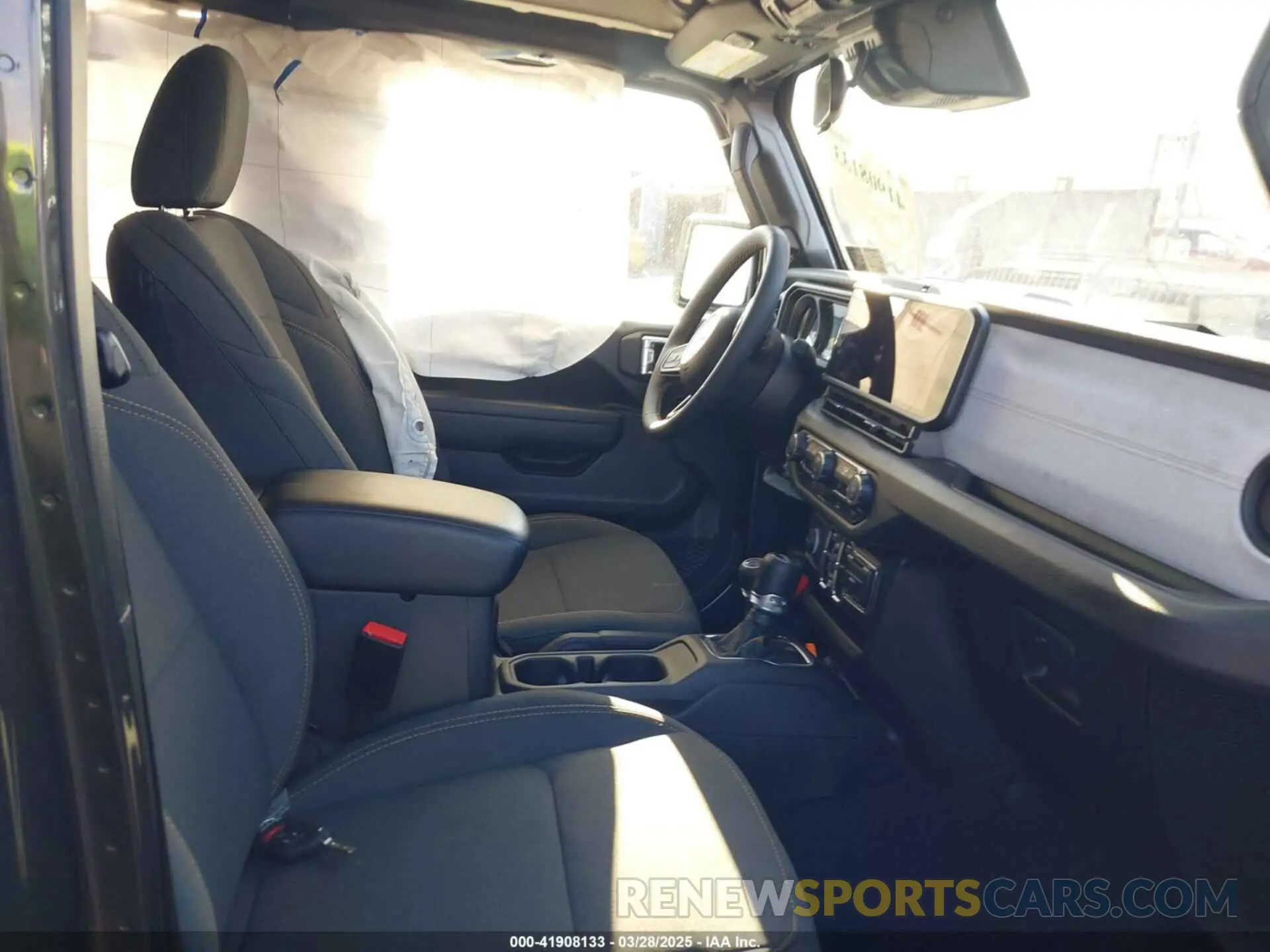 5 fotografías del automóvil dañado 1C4RJXN60RW293872 JEEP WRANGLER 4XE 2024