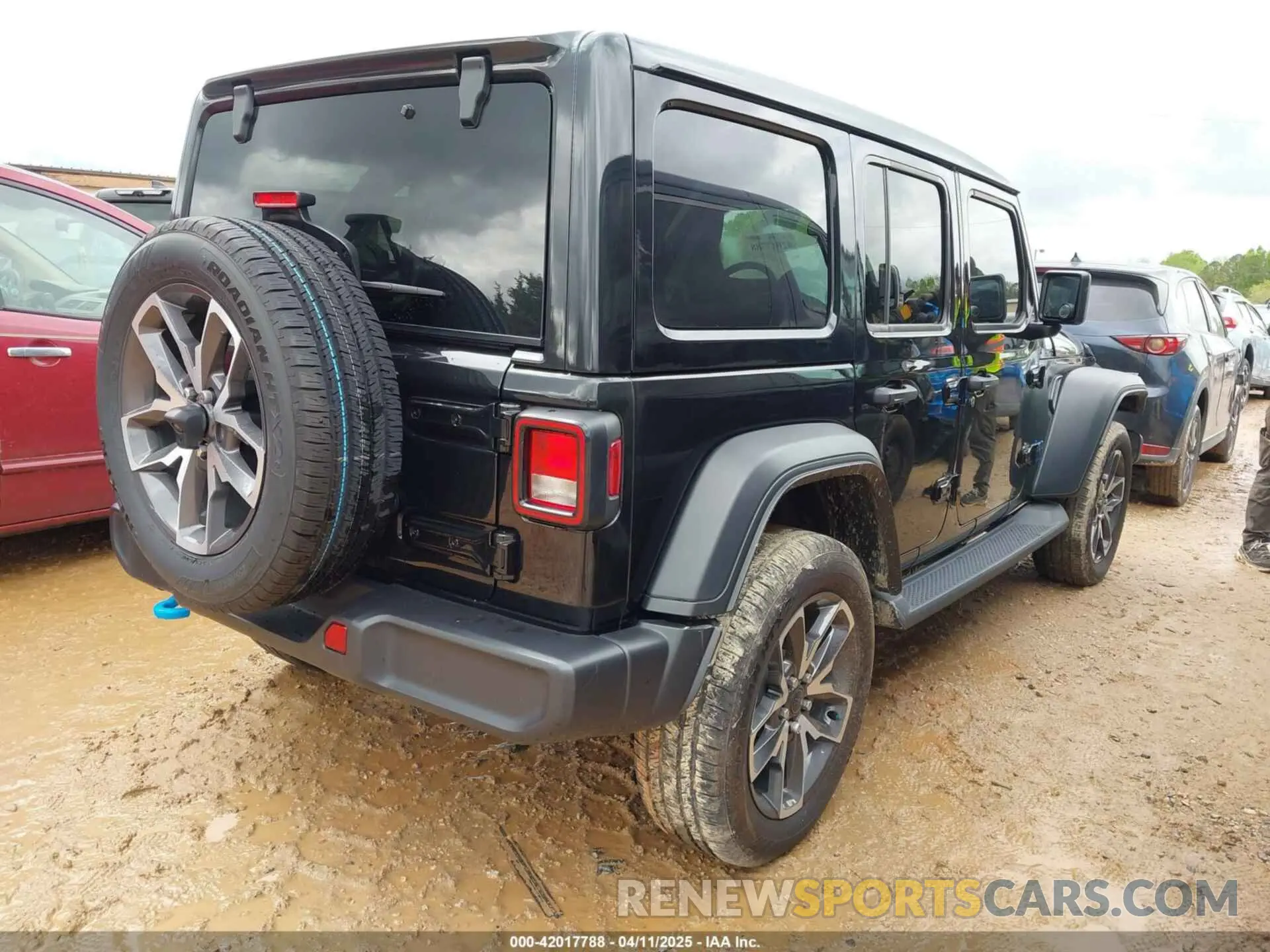 4 fotografías del automóvil dañado 1C4RJXN60RW317717 JEEP WRANGLER 4XE 2024