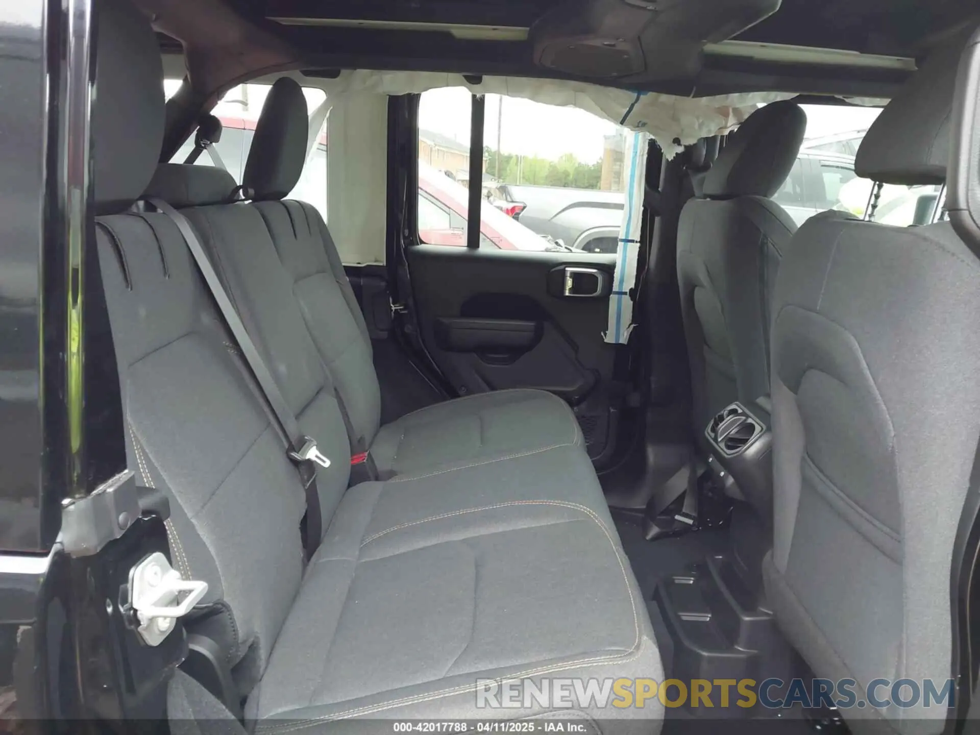 8 fotografías del automóvil dañado 1C4RJXN60RW317717 JEEP WRANGLER 4XE 2024