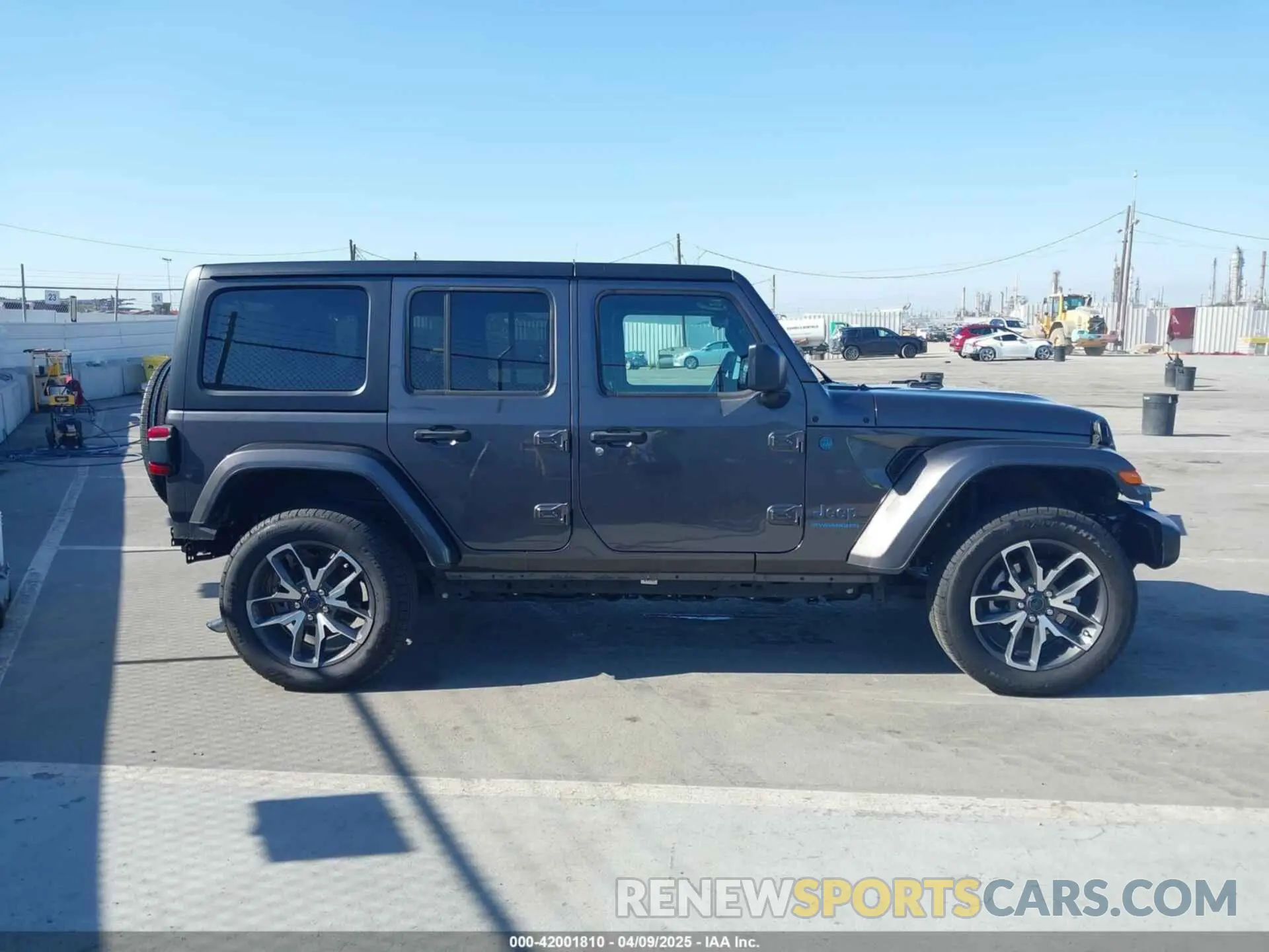 13 fotografías del automóvil dañado 1C4RJXN61RW192386 JEEP WRANGLER 4XE 2024
