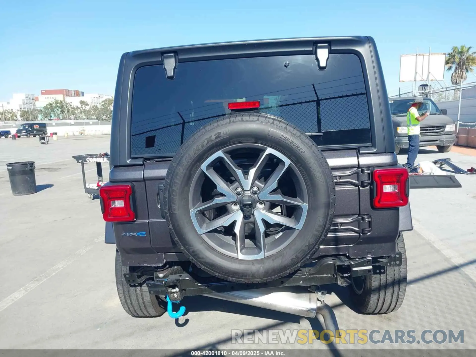 16 fotografías del automóvil dañado 1C4RJXN61RW192386 JEEP WRANGLER 4XE 2024