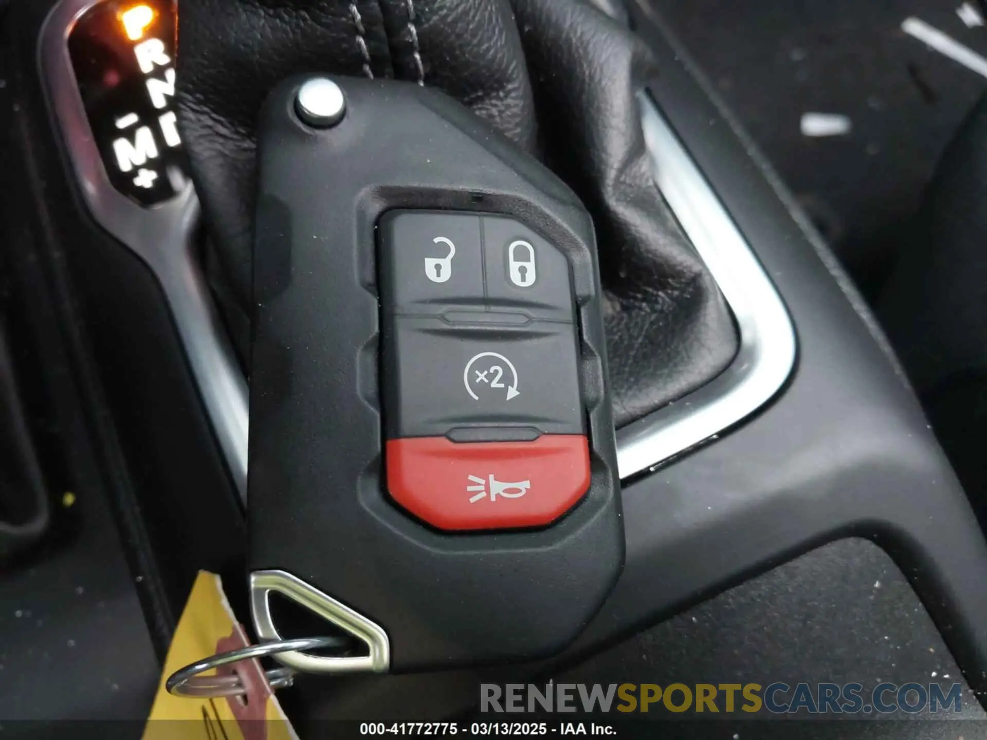 11 fotografías del automóvil dañado 1C4RJXN62RW121018 JEEP WRANGLER 4XE 2024