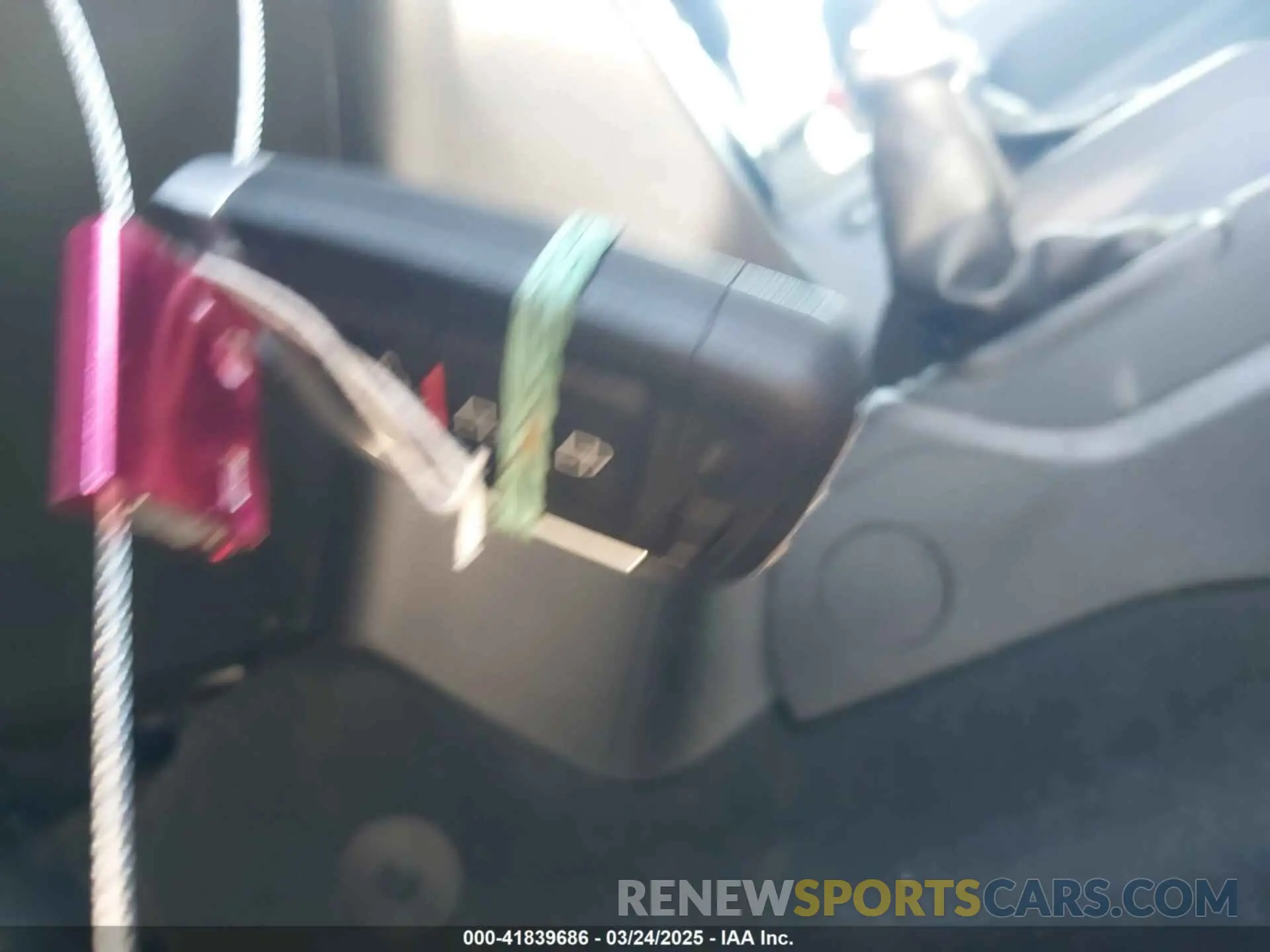11 fotografías del automóvil dañado 1C4RJXN65RW132000 JEEP WRANGLER 4XE 2024