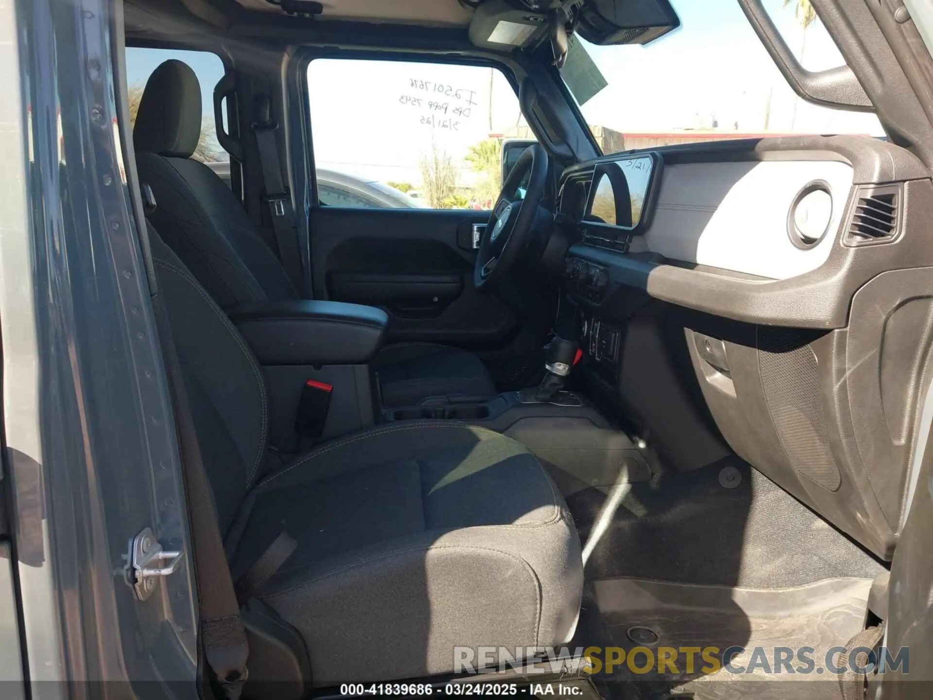 5 fotografías del automóvil dañado 1C4RJXN65RW132000 JEEP WRANGLER 4XE 2024