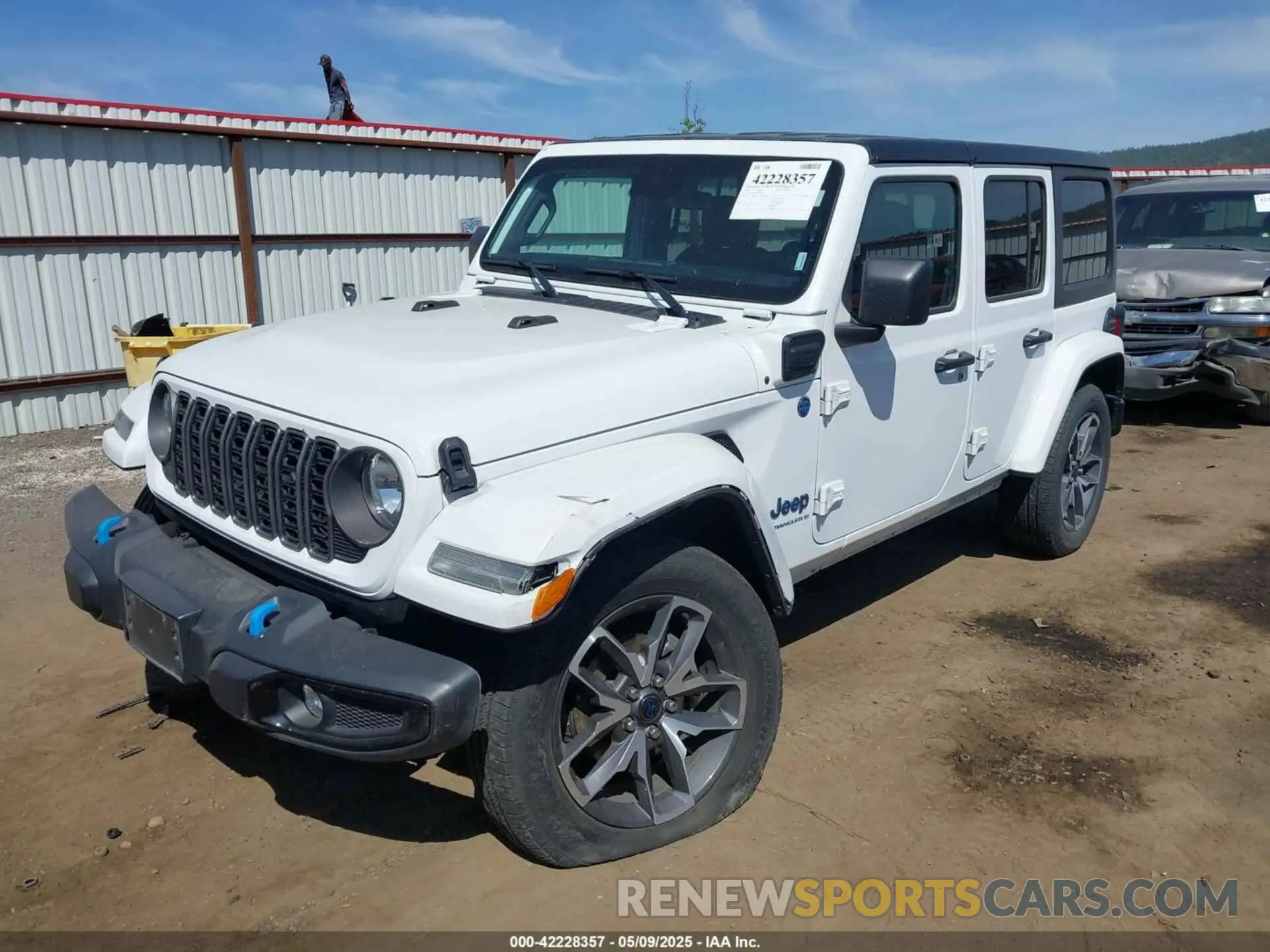 2 fotografías del automóvil dañado 1C4RJXN66RW207996 JEEP WRANGLER 4XE 2024