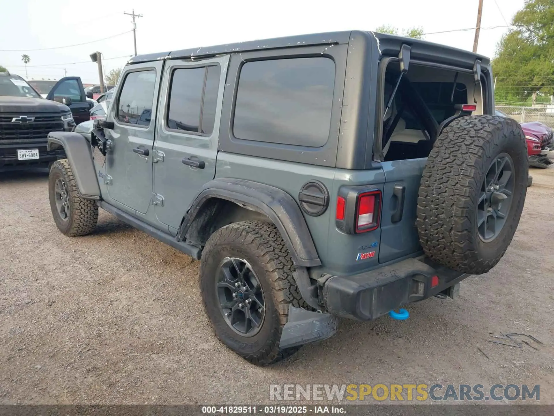3 fotografías del automóvil dañado 1C4RJXN68RW189727 JEEP WRANGLER 4XE 2024