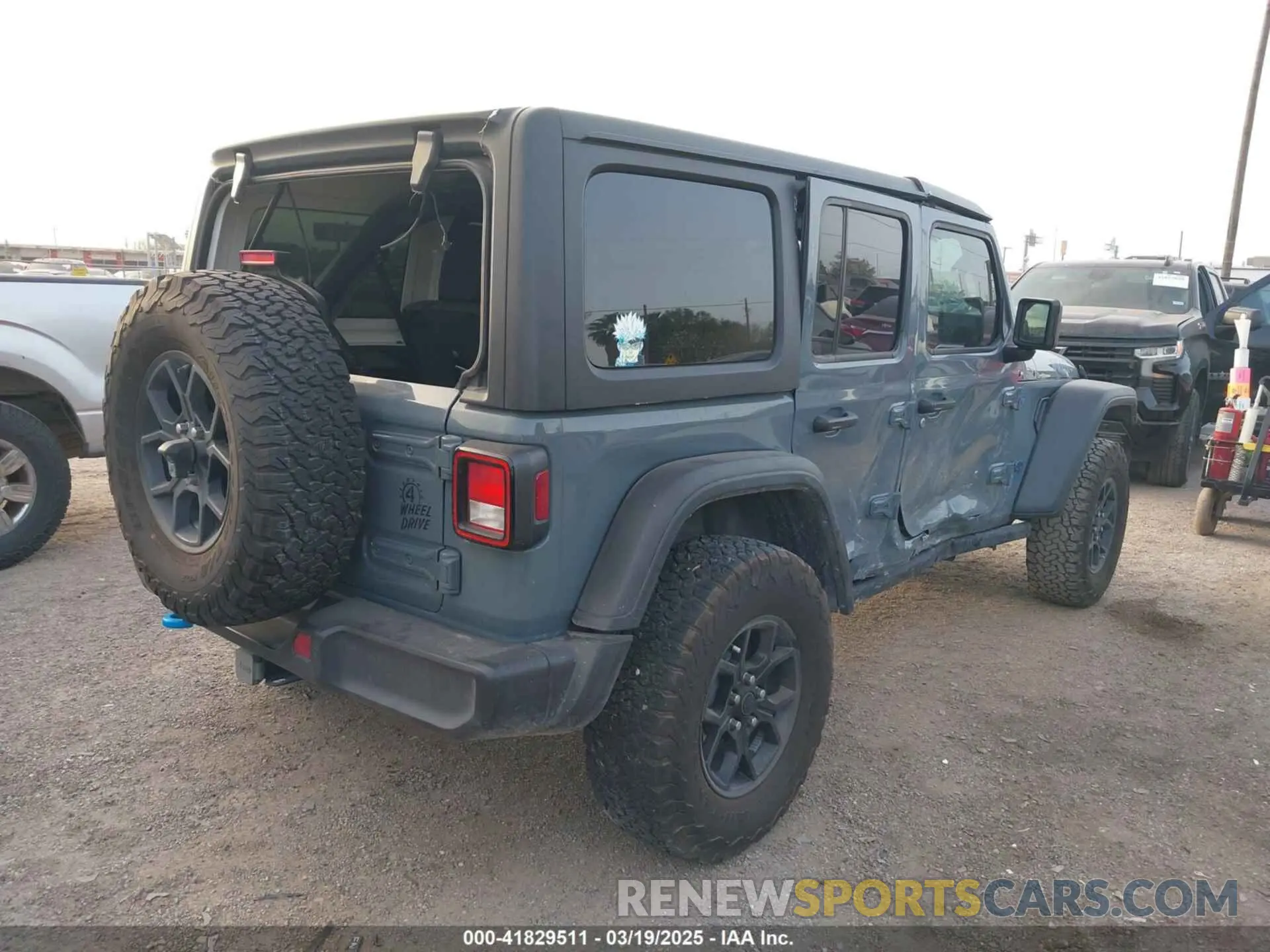 4 fotografías del automóvil dañado 1C4RJXN68RW189727 JEEP WRANGLER 4XE 2024