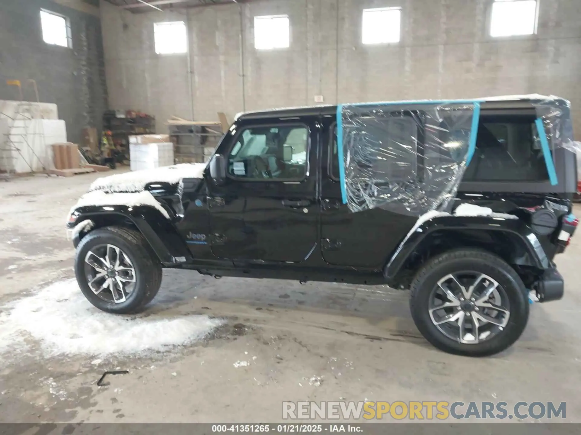 14 fotografías del automóvil dañado 1C4RJXN68RW207031 JEEP WRANGLER 4XE 2024