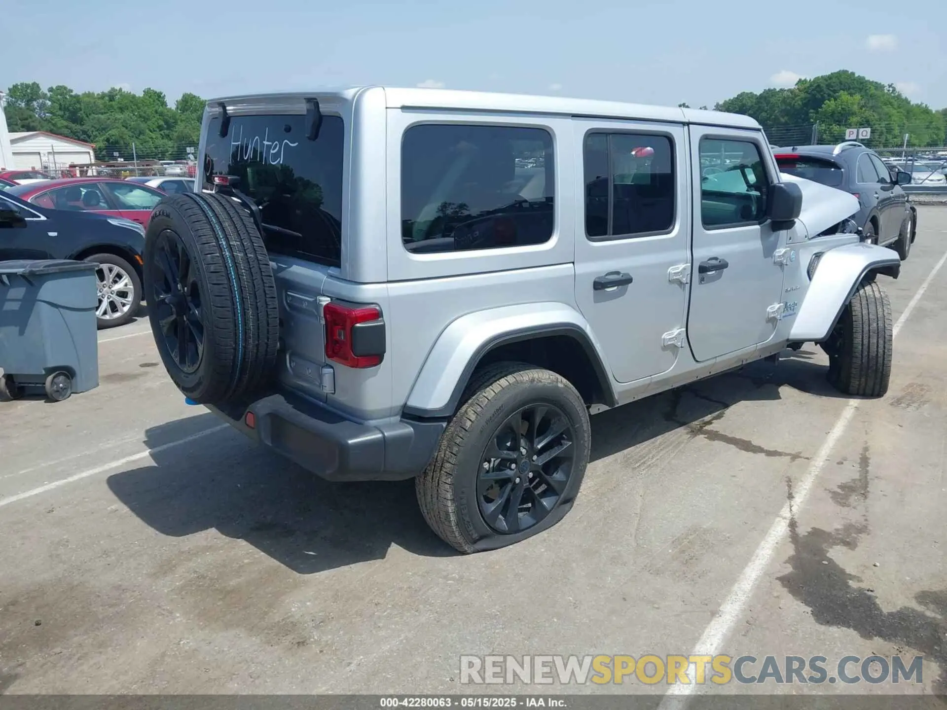 4 fotografías del automóvil dañado 1C4RJXP60RW292136 JEEP WRANGLER 4XE 2024