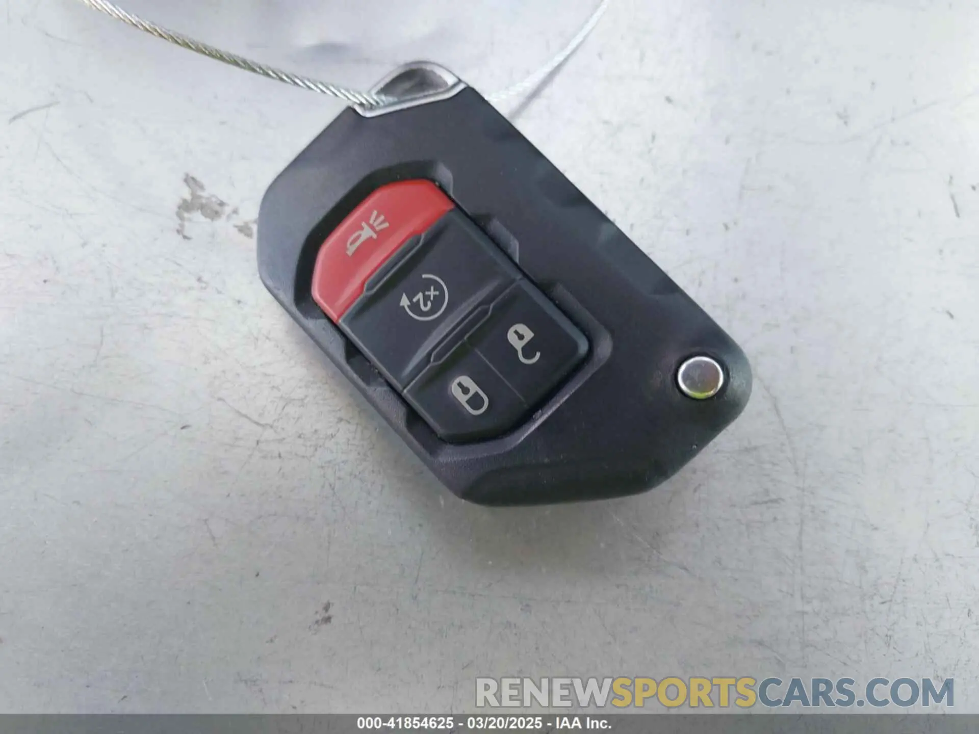 11 fotografías del automóvil dañado 1C4RJXP66RW225900 JEEP WRANGLER 4XE 2024