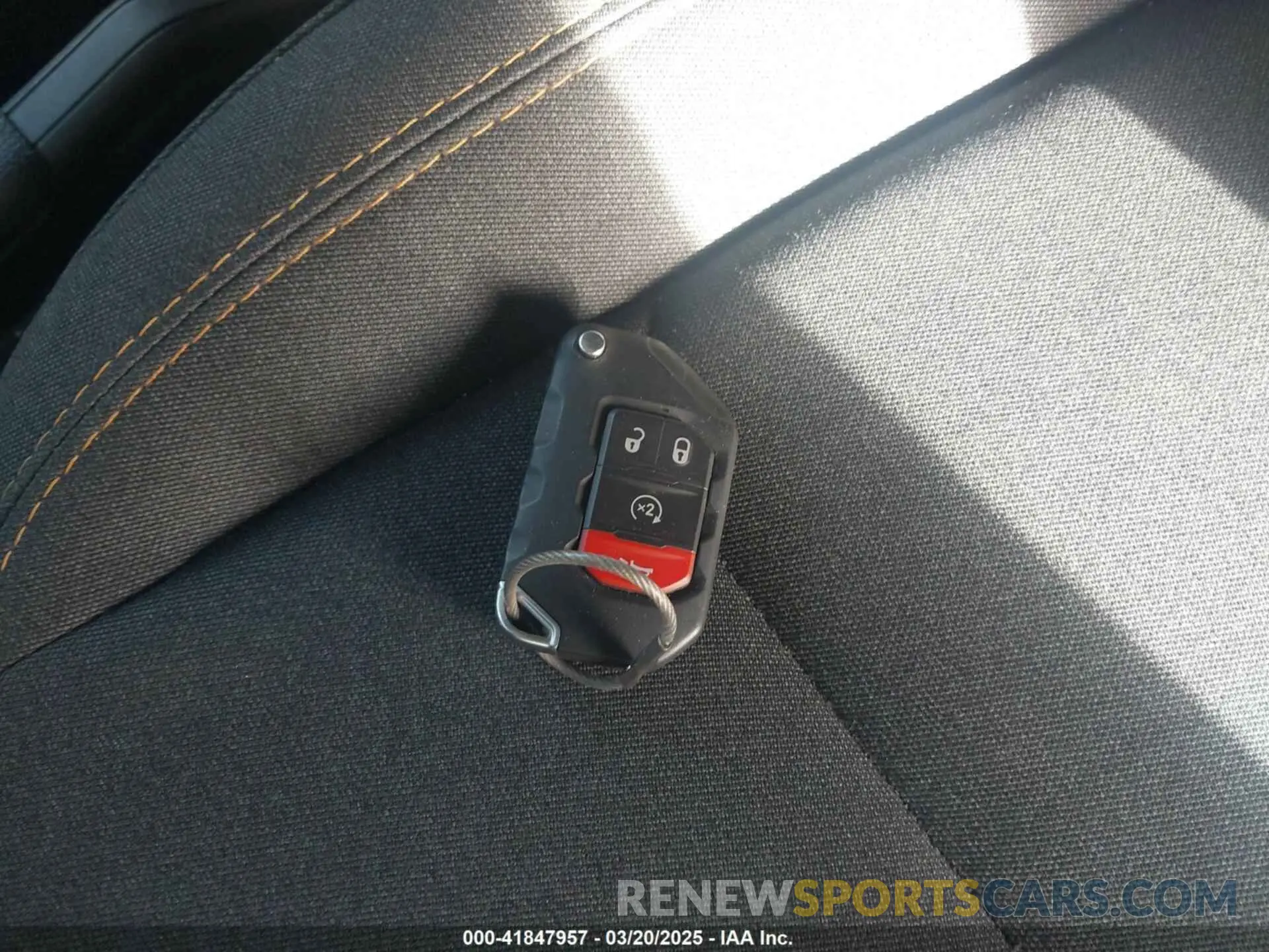 11 fotografías del automóvil dañado 1C4RJXP66RW271033 JEEP WRANGLER 4XE 2024