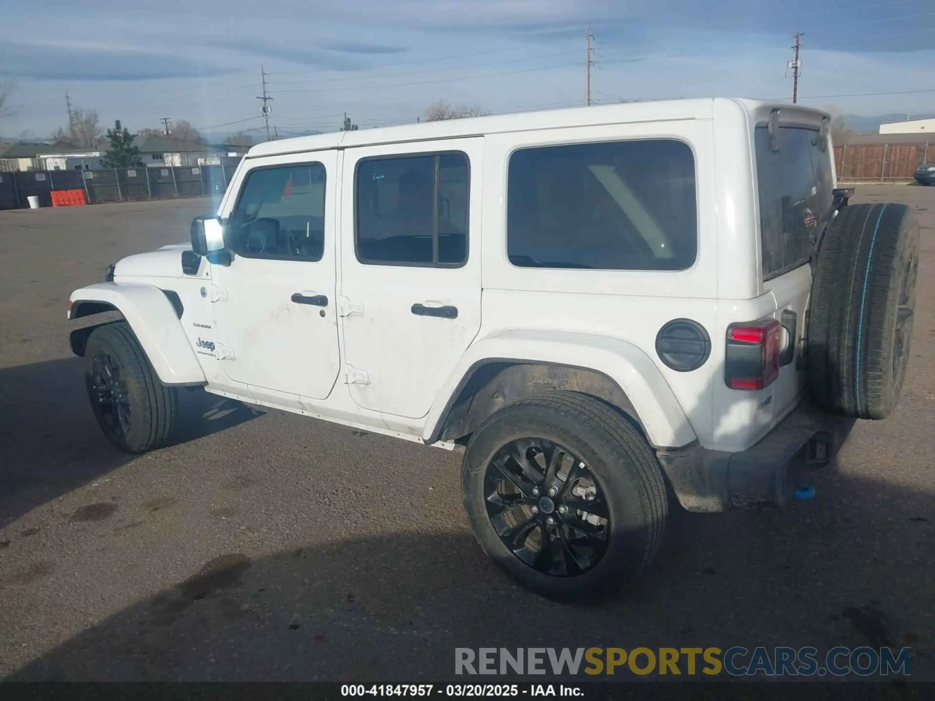3 fotografías del automóvil dañado 1C4RJXP66RW271033 JEEP WRANGLER 4XE 2024