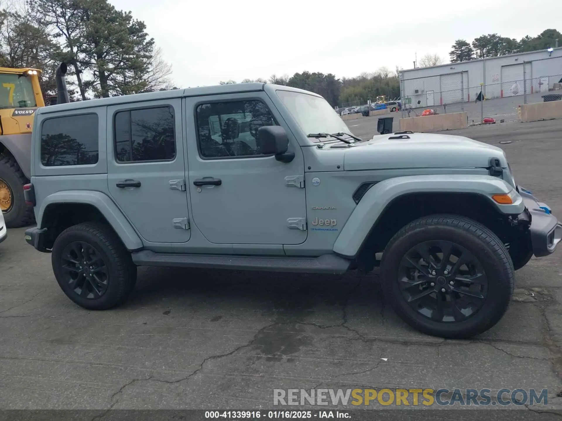 13 fotografías del automóvil dañado 1C4RJXP6XRW254719 JEEP WRANGLER 4XE 2024