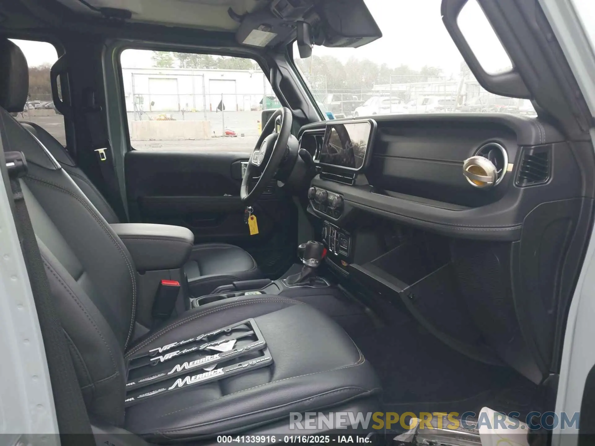 5 fotografías del automóvil dañado 1C4RJXP6XRW254719 JEEP WRANGLER 4XE 2024