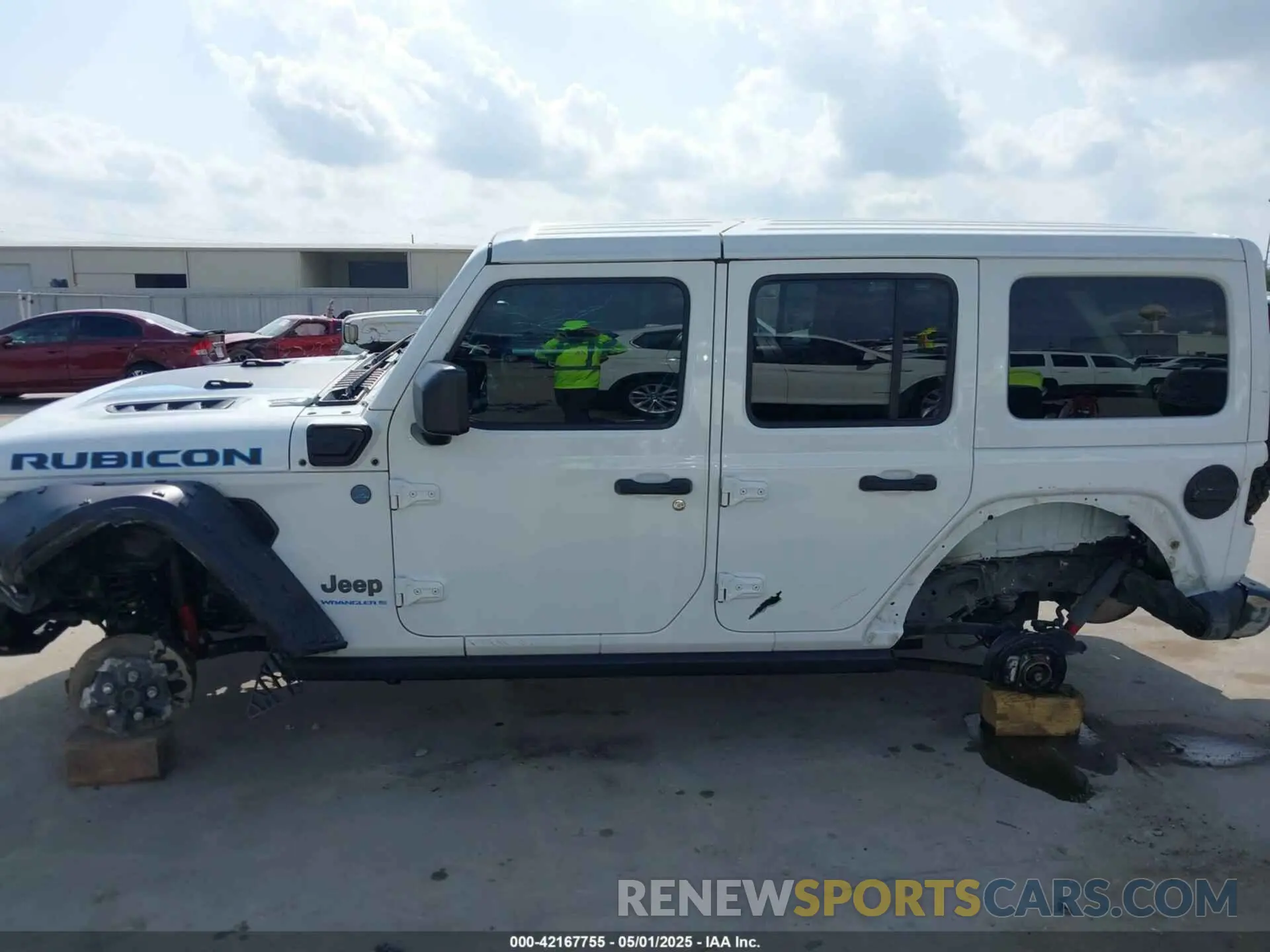 15 fotografías del automóvil dañado 1C4RJXR62RW211456 JEEP WRANGLER 4XE 2024