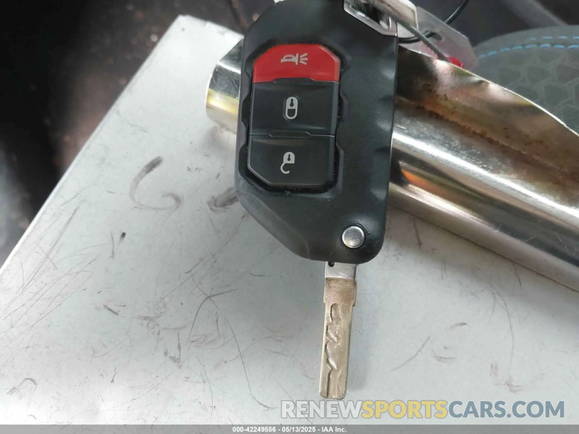 11 fotografías del automóvil dañado 1C4RJXR62RW242030 JEEP WRANGLER 4XE 2024