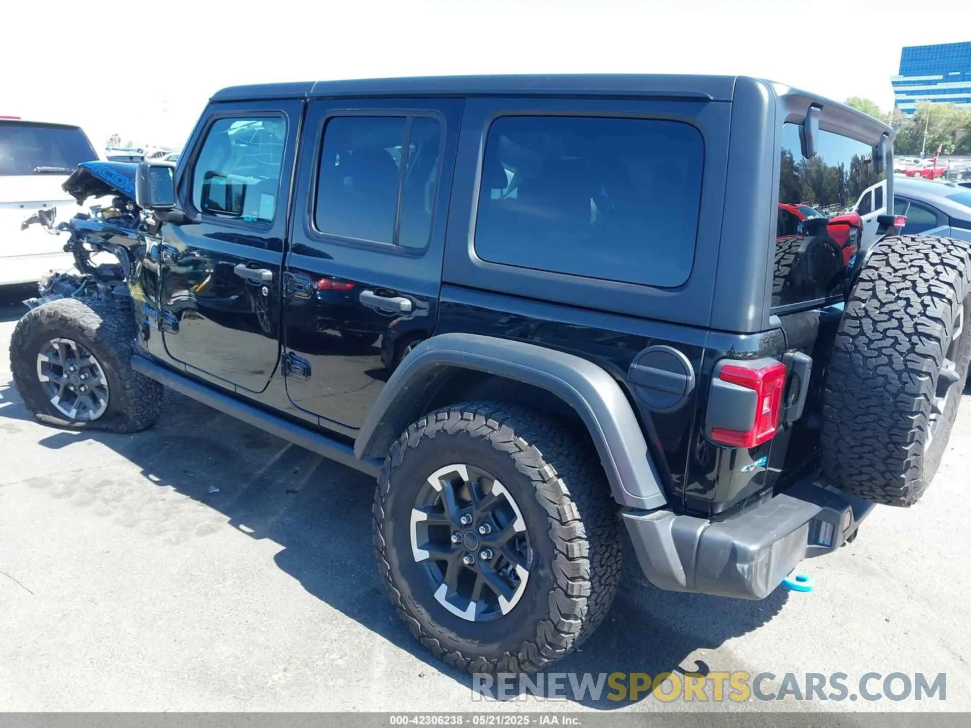 3 fotografías del automóvil dañado 1C4RJXR63RW167211 JEEP WRANGLER 4XE 2024