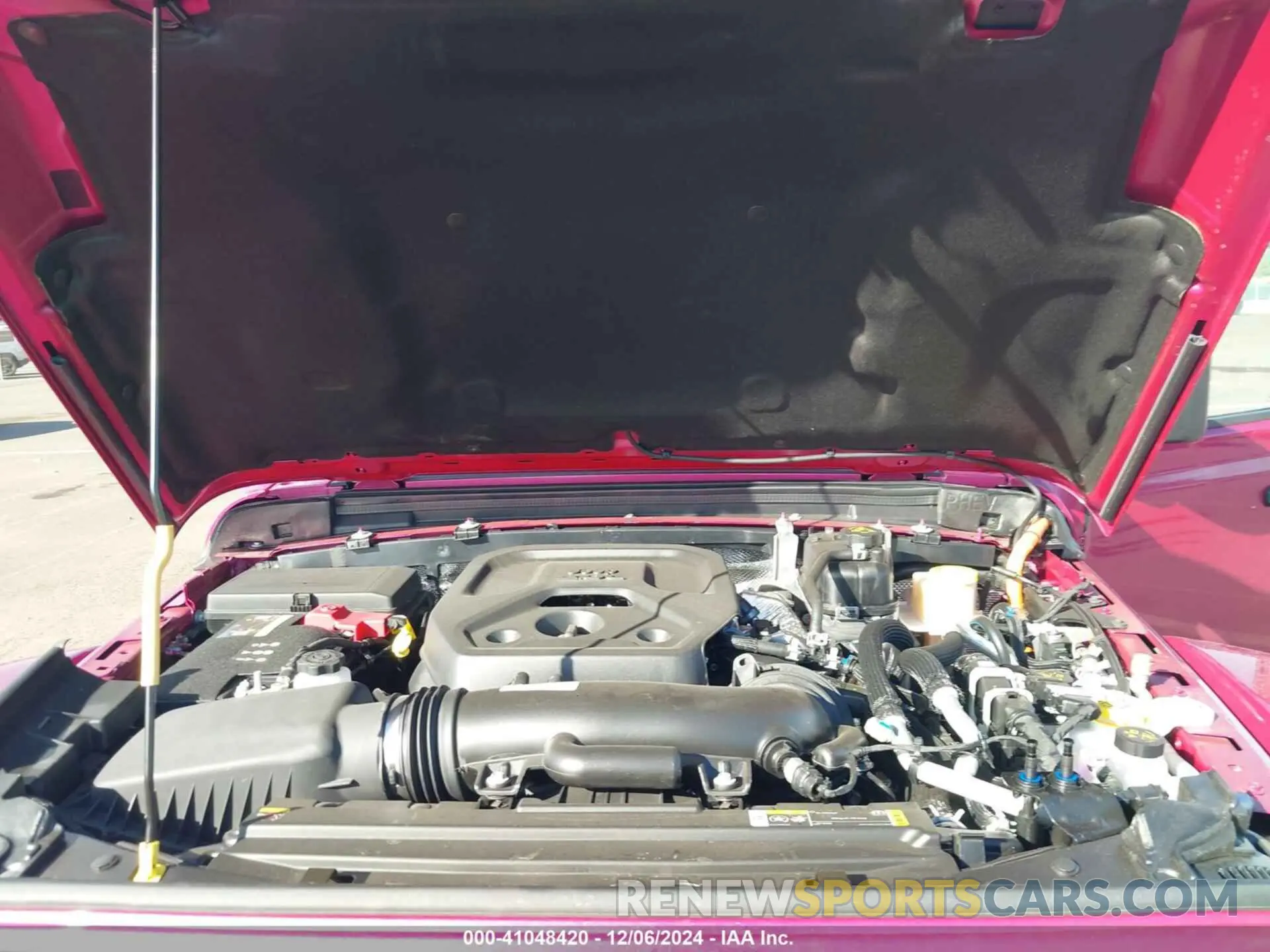 10 fotografías del automóvil dañado 1C4RJXR65RW325418 JEEP WRANGLER 4XE 2024