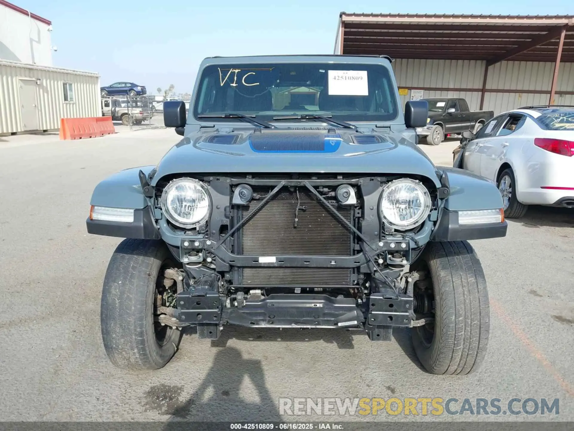 12 fotografías del automóvil dañado 1C4RJXR67RW149021 JEEP WRANGLER 4XE 2024