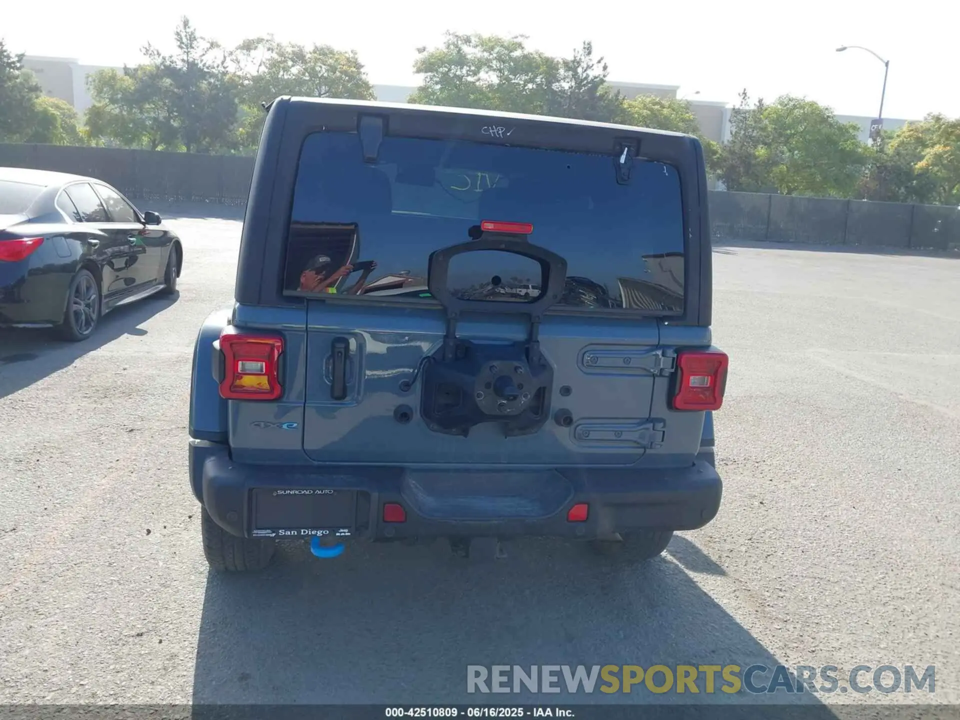 16 fotografías del automóvil dañado 1C4RJXR67RW149021 JEEP WRANGLER 4XE 2024