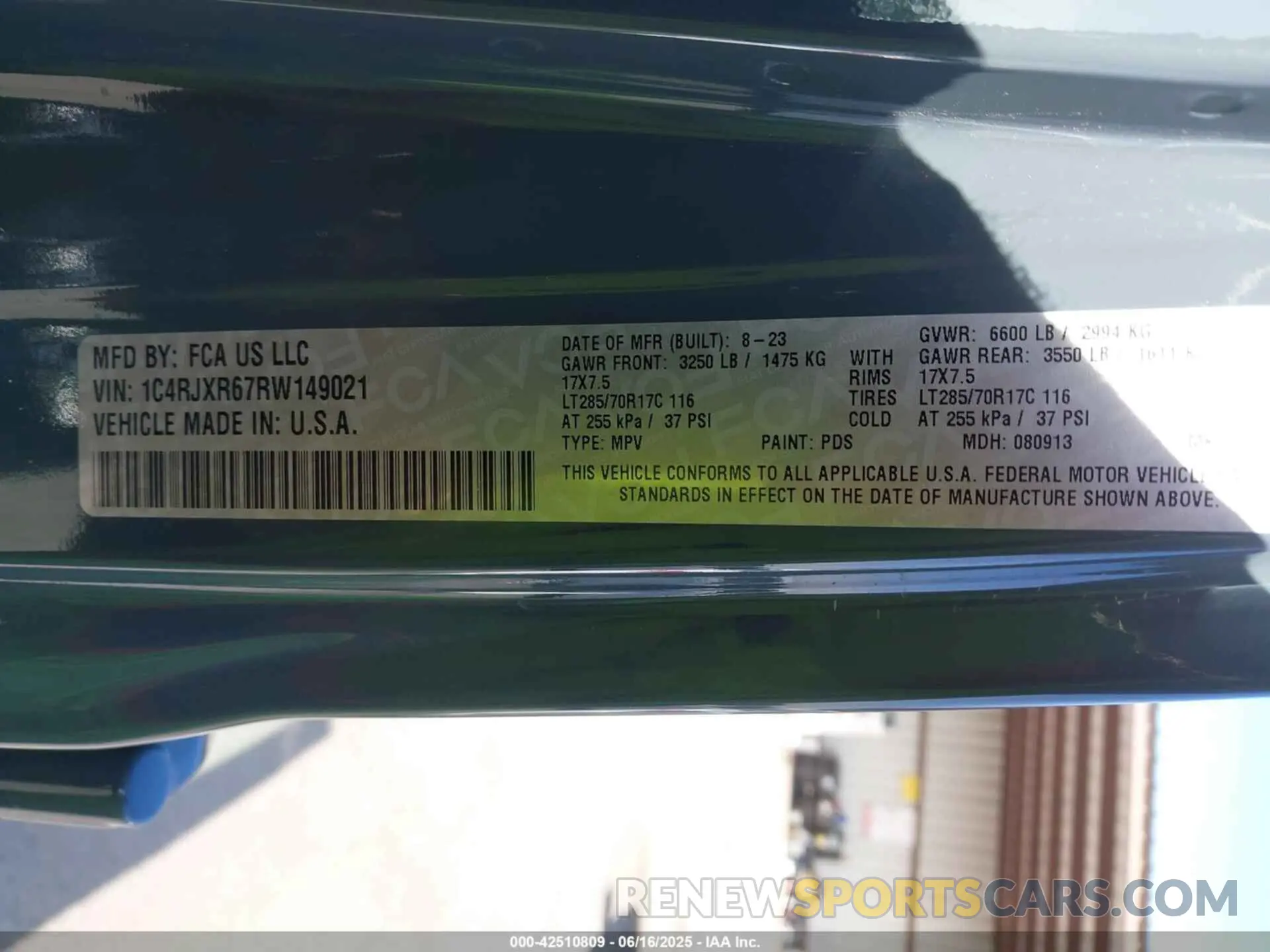 9 fotografías del automóvil dañado 1C4RJXR67RW149021 JEEP WRANGLER 4XE 2024
