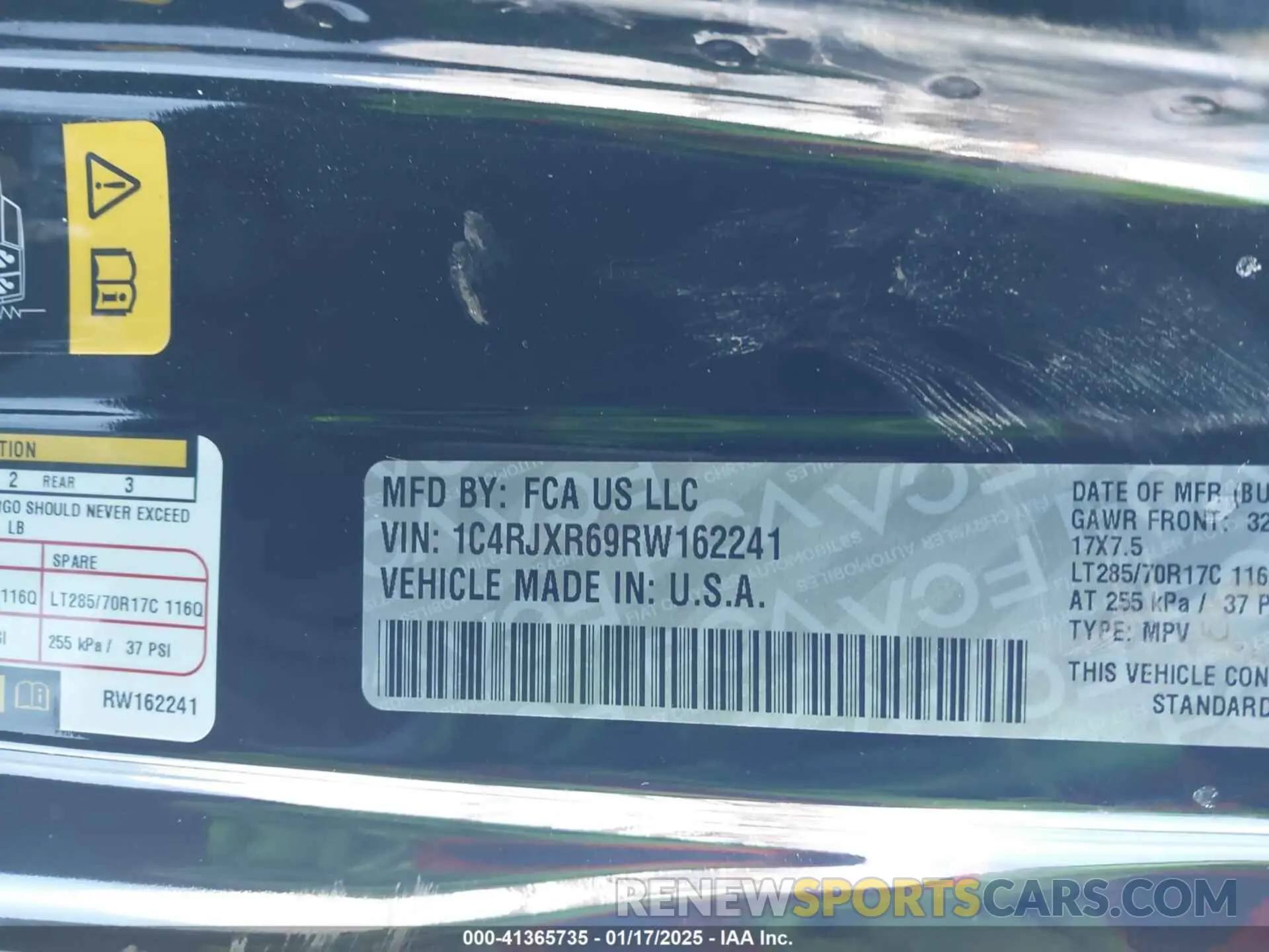 9 fotografías del automóvil dañado 1C4RJXR69RW162241 JEEP WRANGLER 4XE 2024