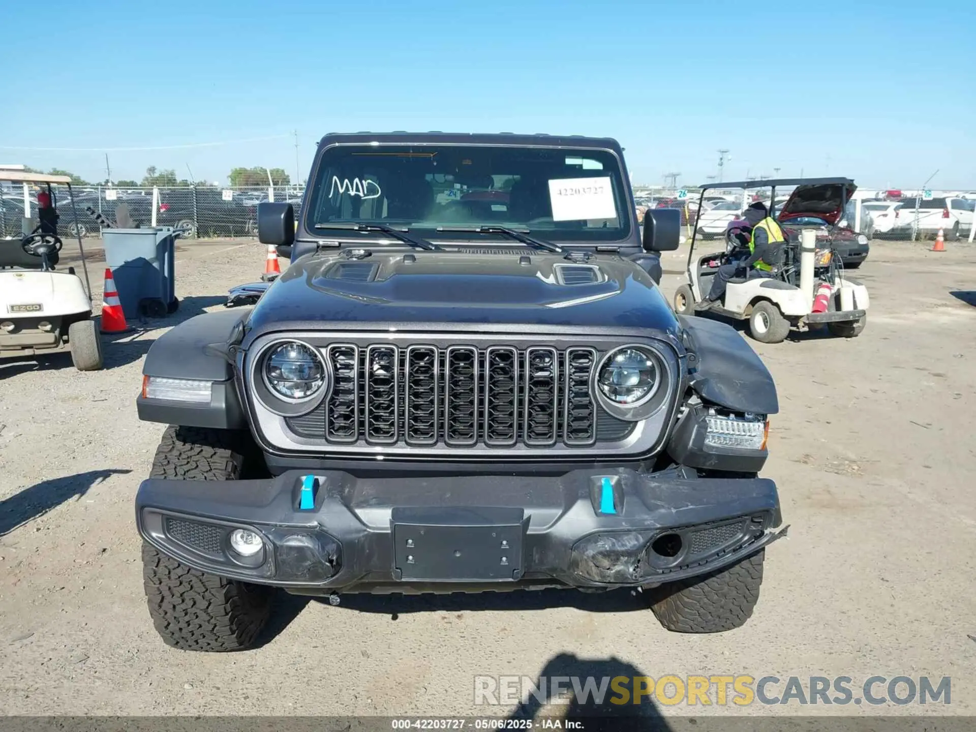 12 fotografías del automóvil dañado 1C4RJXR63SW572071 JEEP WRANGLER 4XE 2025